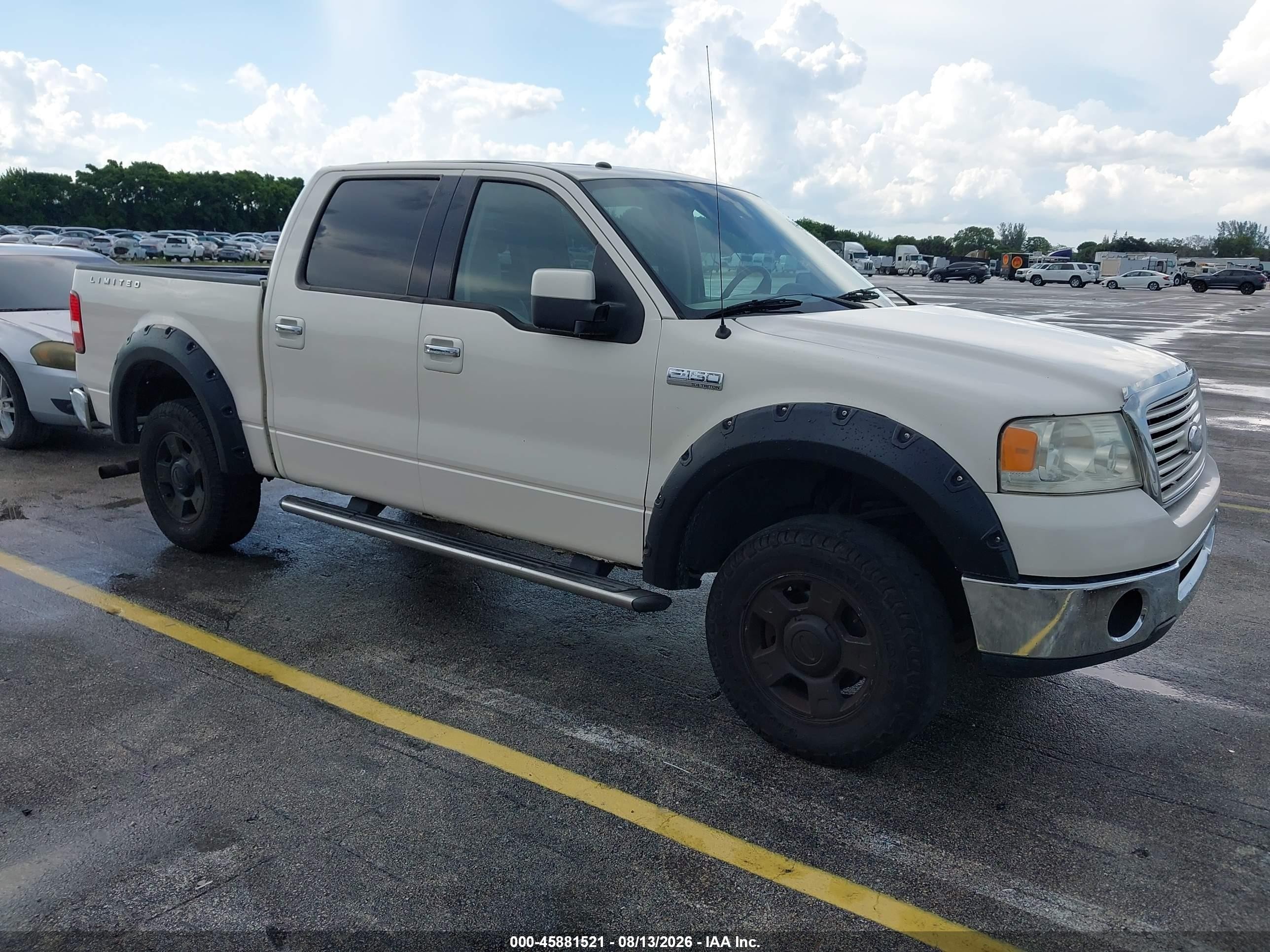2008 Ford F-150 Lariat Белый vin: 1FTRW145X8FA18533