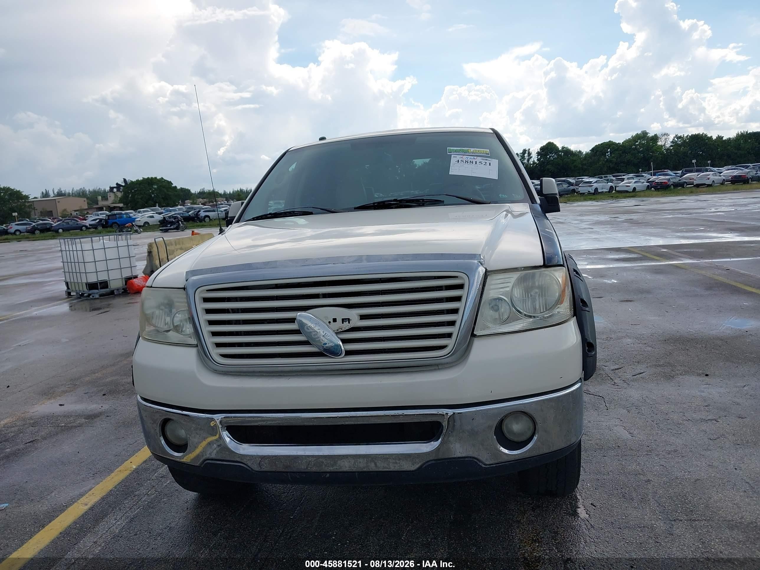 2008 Ford F-150 Lariat White vin: 1FTRW145X8FA18533