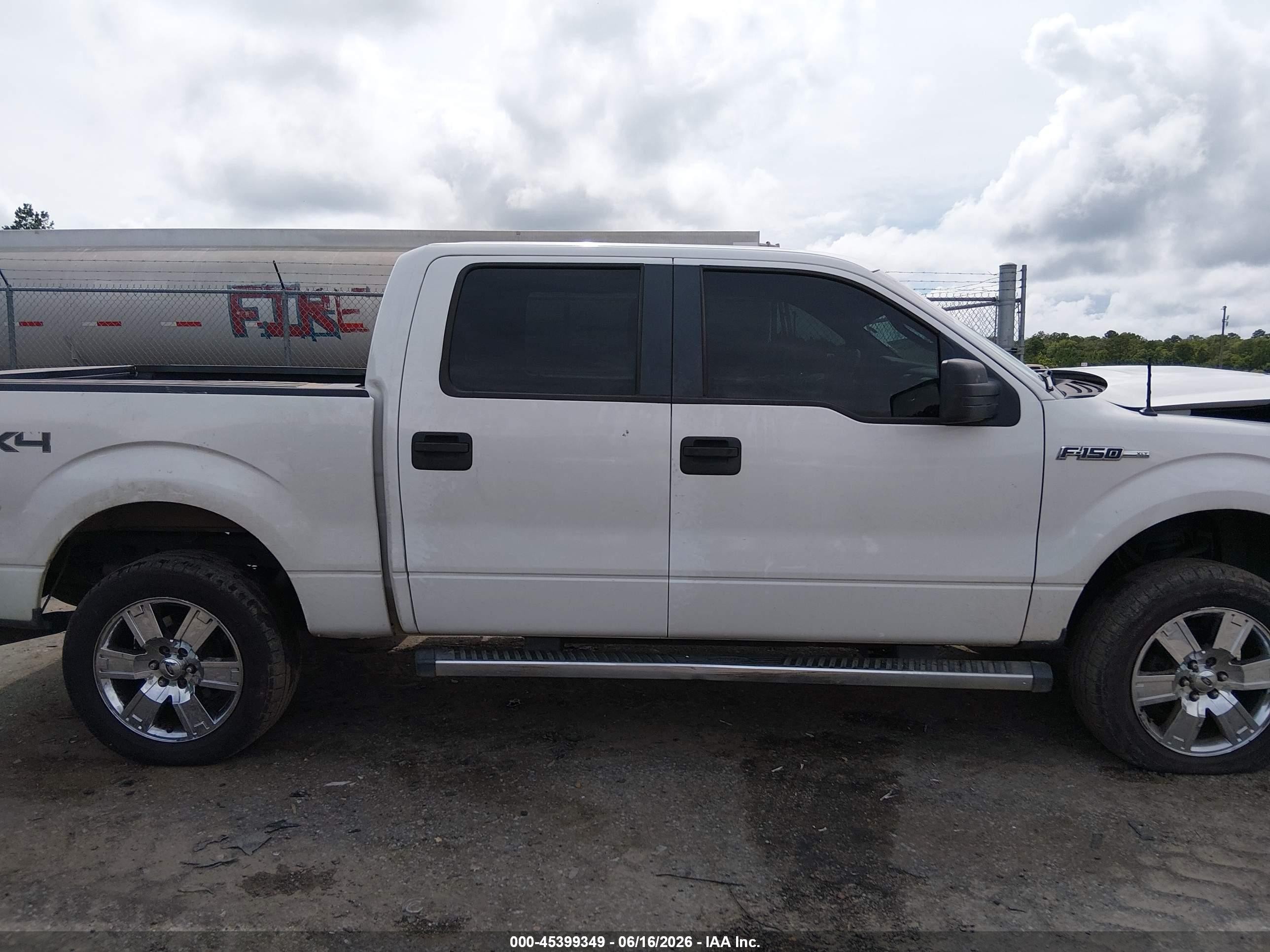 2009 Ford F-150 Xl/xlt Белый vin: 1FTRW14879KC92226
