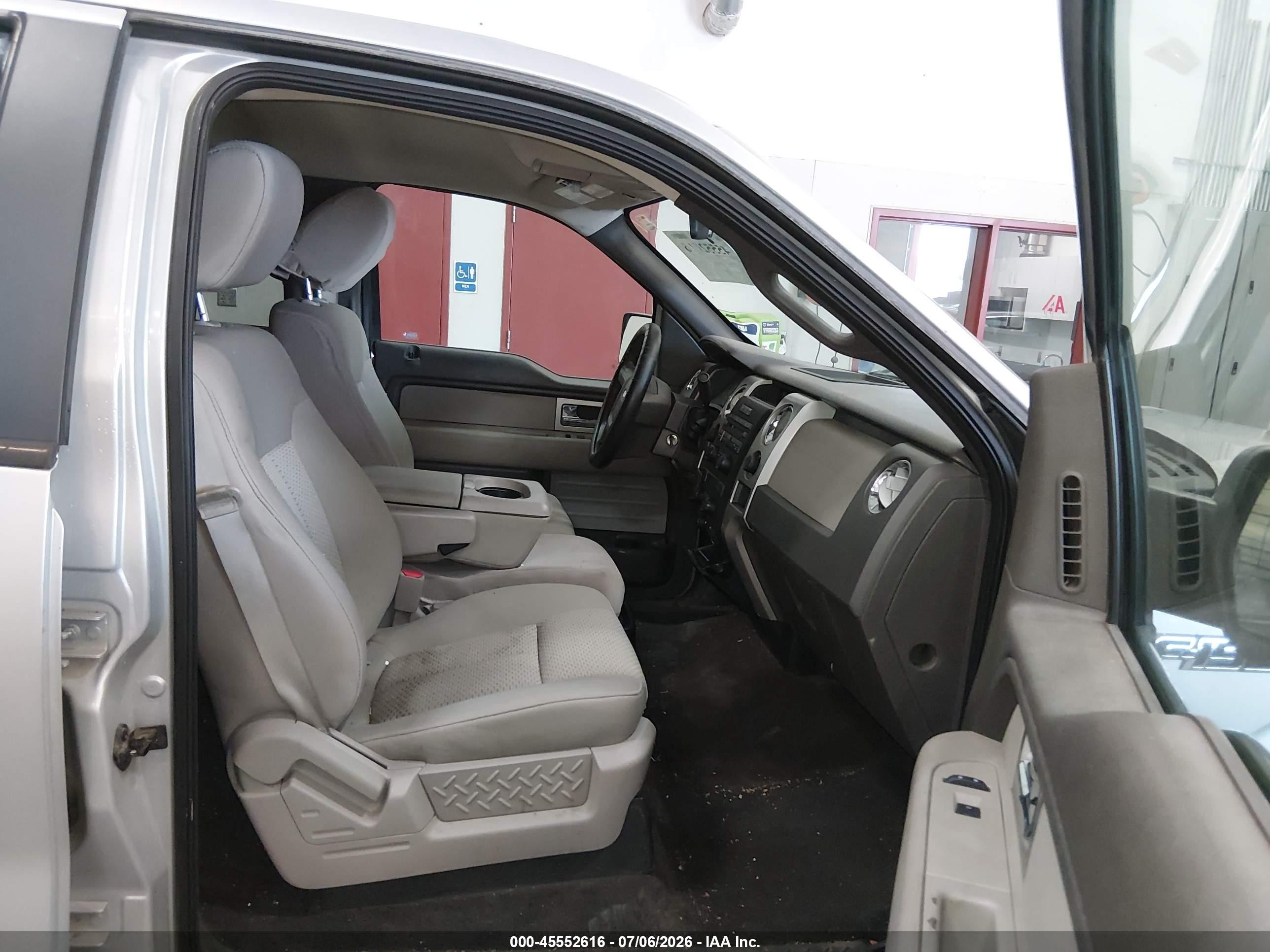 2009 Ford F-150 Xl/xlt Silver vin: 1FTRW14889FB05049