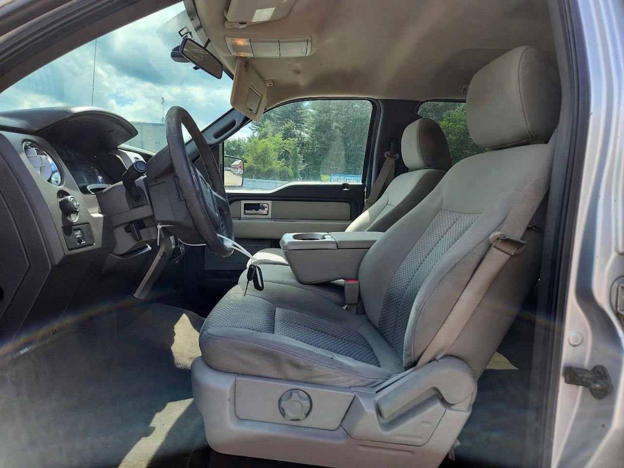 2009 Ford F150 Supercrew Серебряный vin: 1FTRW14899FA23170