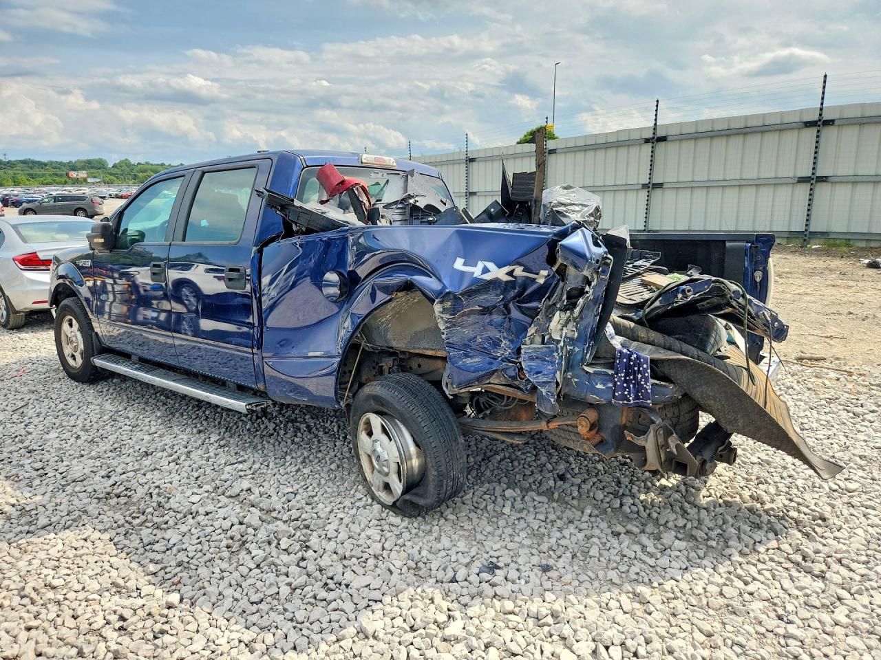 2009 Ford F150 Supercrew Blue vin: 1FTRW148X9FA45873