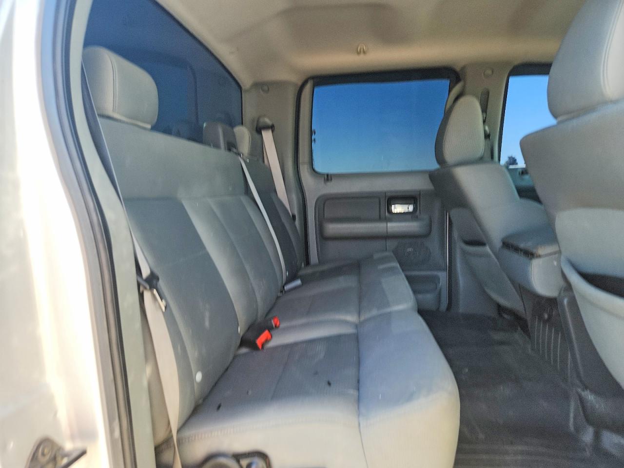 2007 Ford F150 Supercrew Silver vin: 1FTRW14W17KC17940