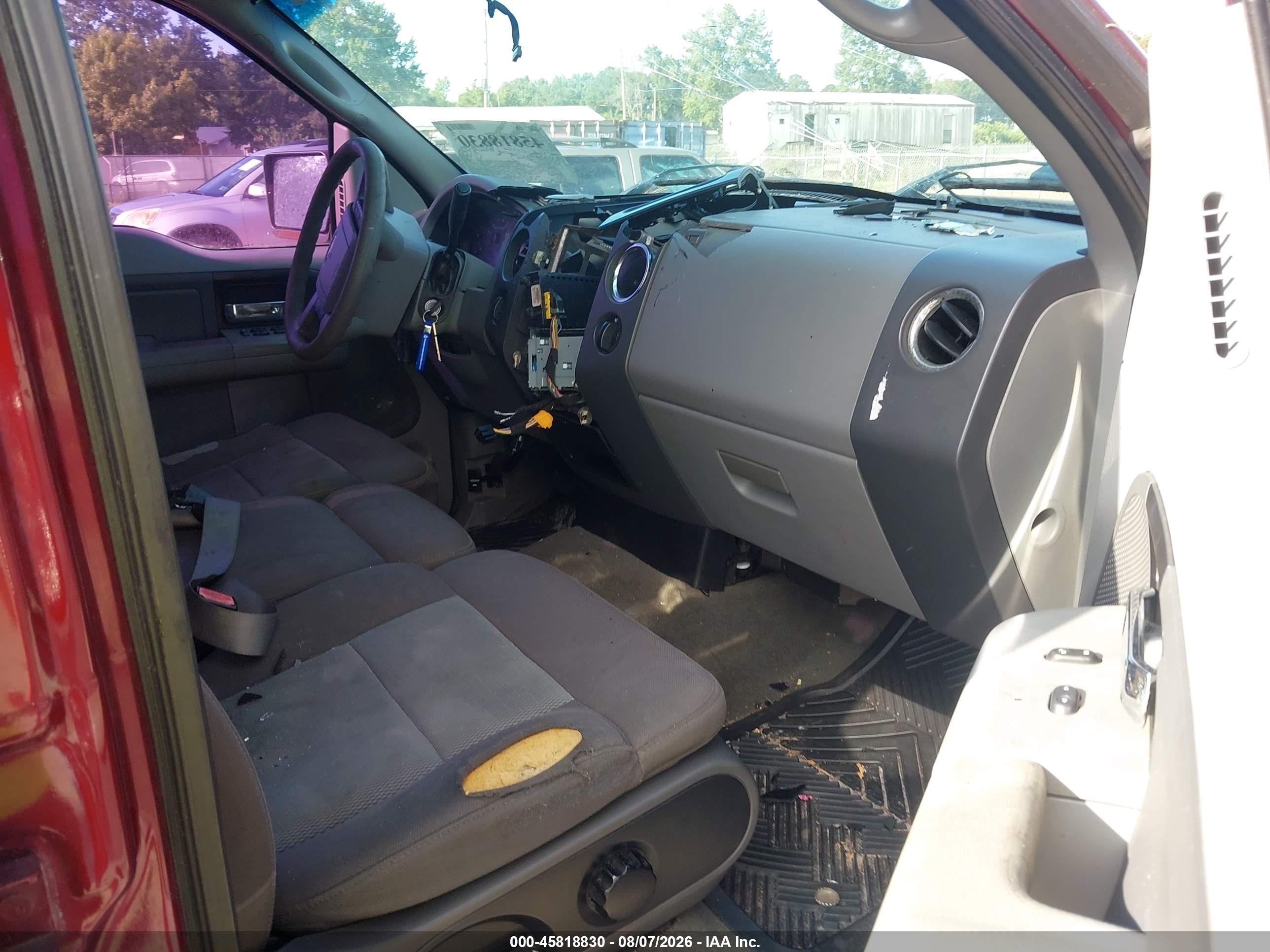 2005 Ford F-150 Xlt Red vin: 1FTRW14W35KE99513