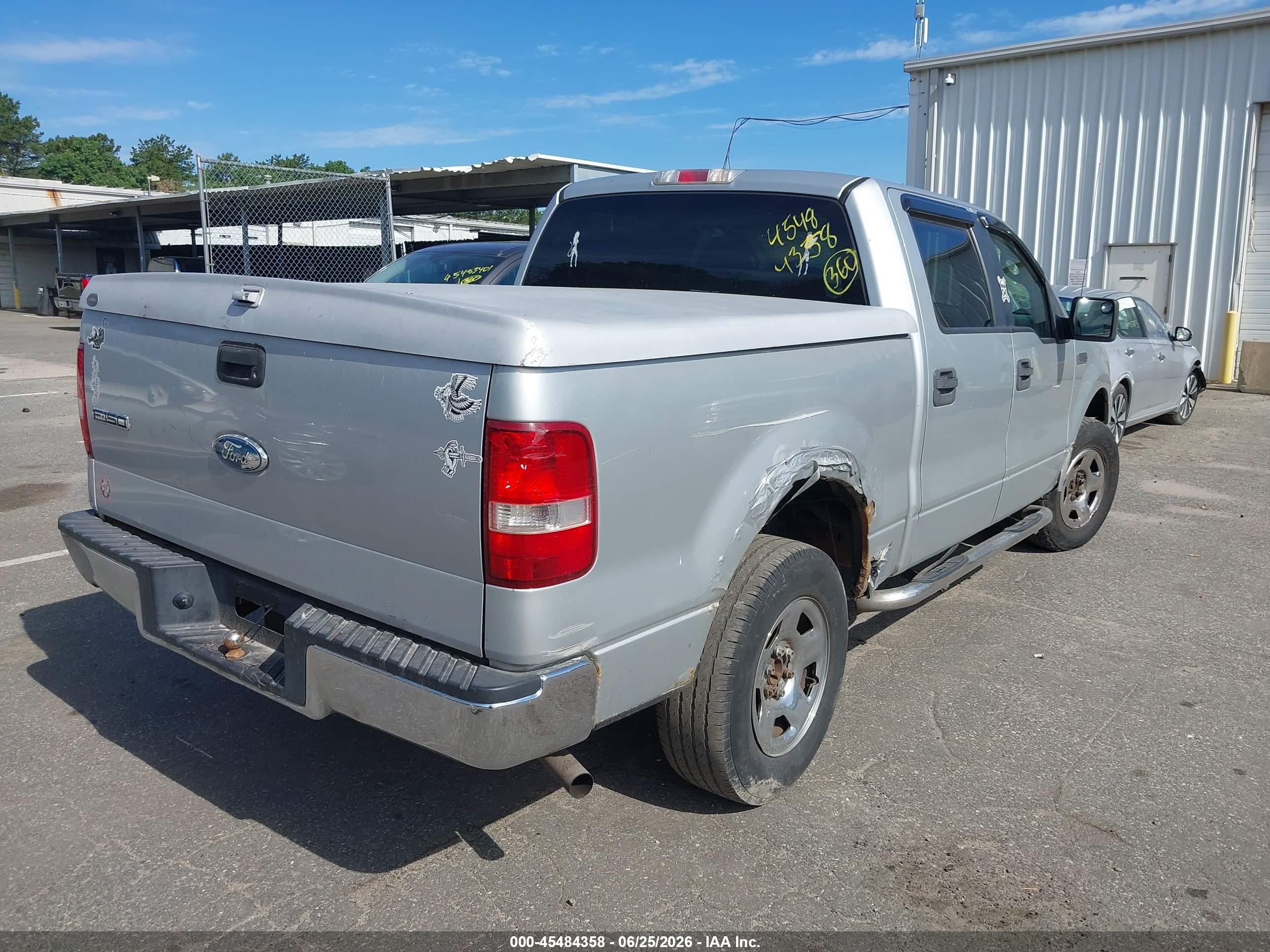 2007 Ford F-150 Xlt Серебряный vin: 1FTRW14W77FB40175