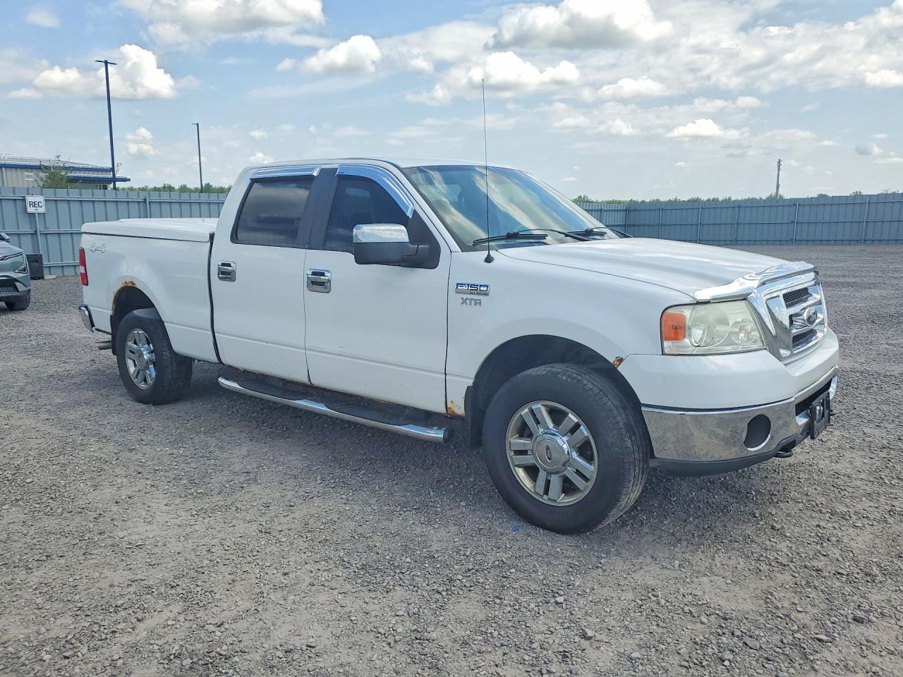 2007 Ford F150 Supercrew White vin: 1FTRW14W87FB49631