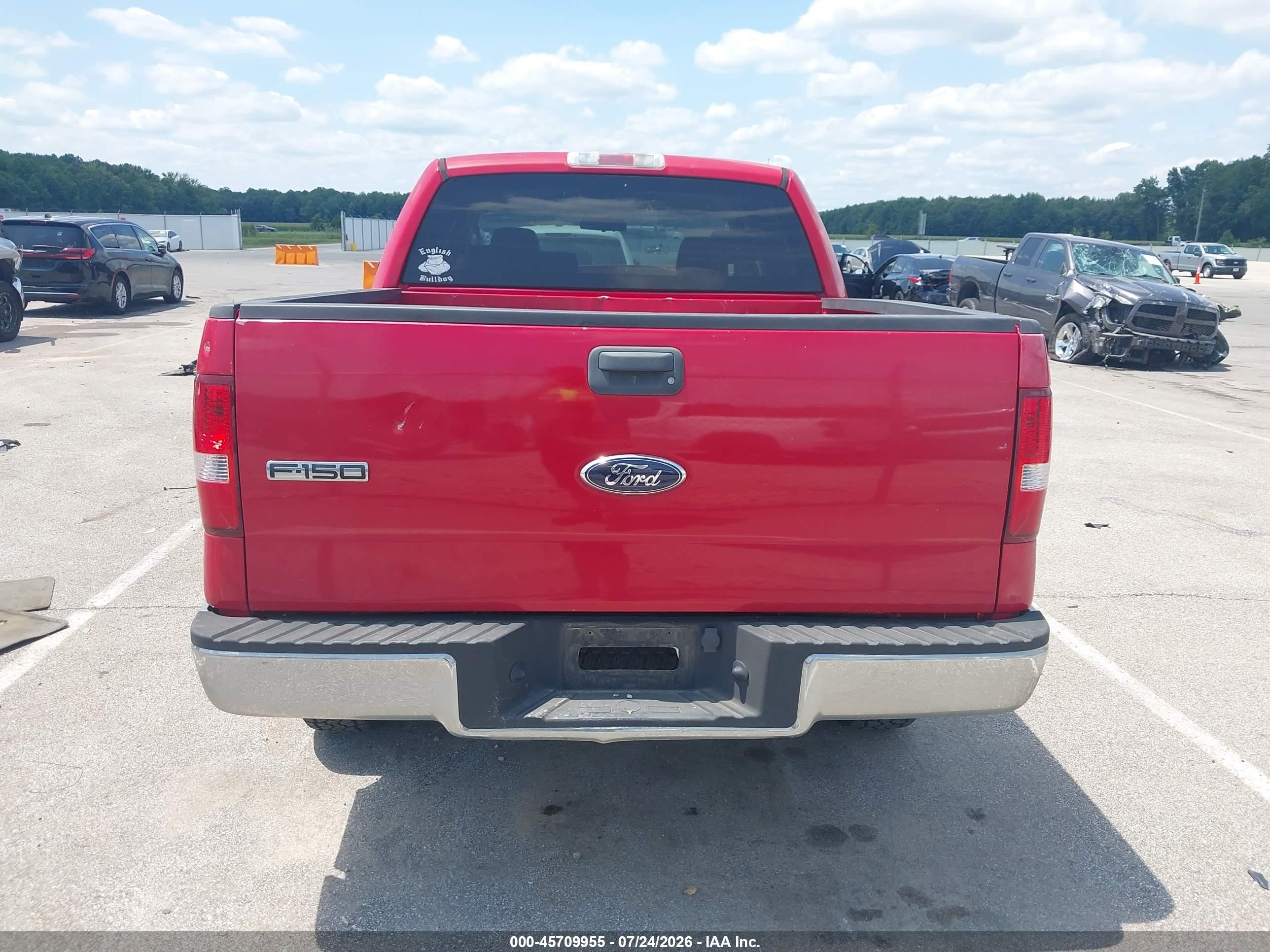 2007 Ford F-150 Xlt Red vin: 1FTRW14W87KD17033