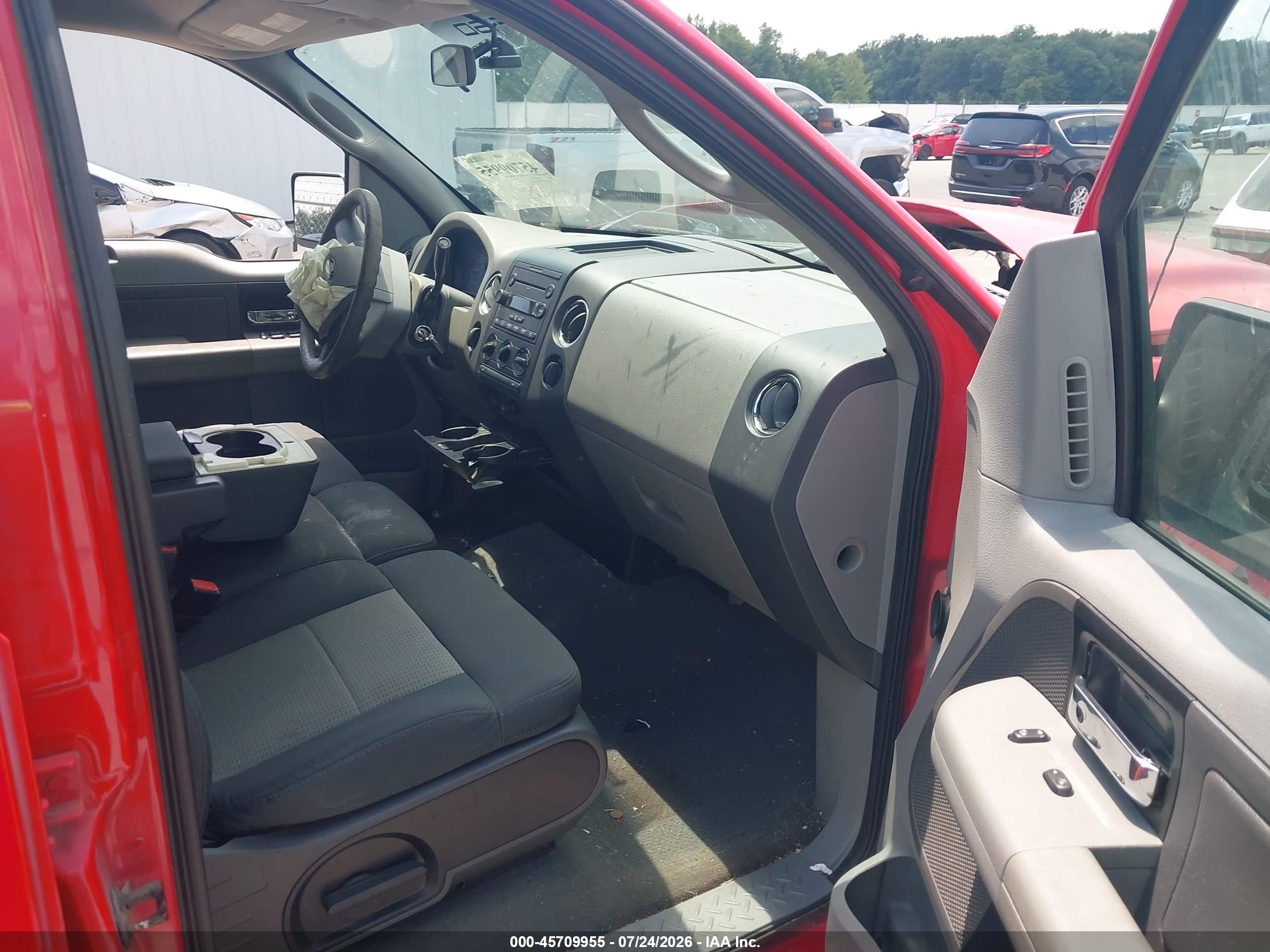 2007 Ford F-150 Xlt Red vin: 1FTRW14W87KD17033