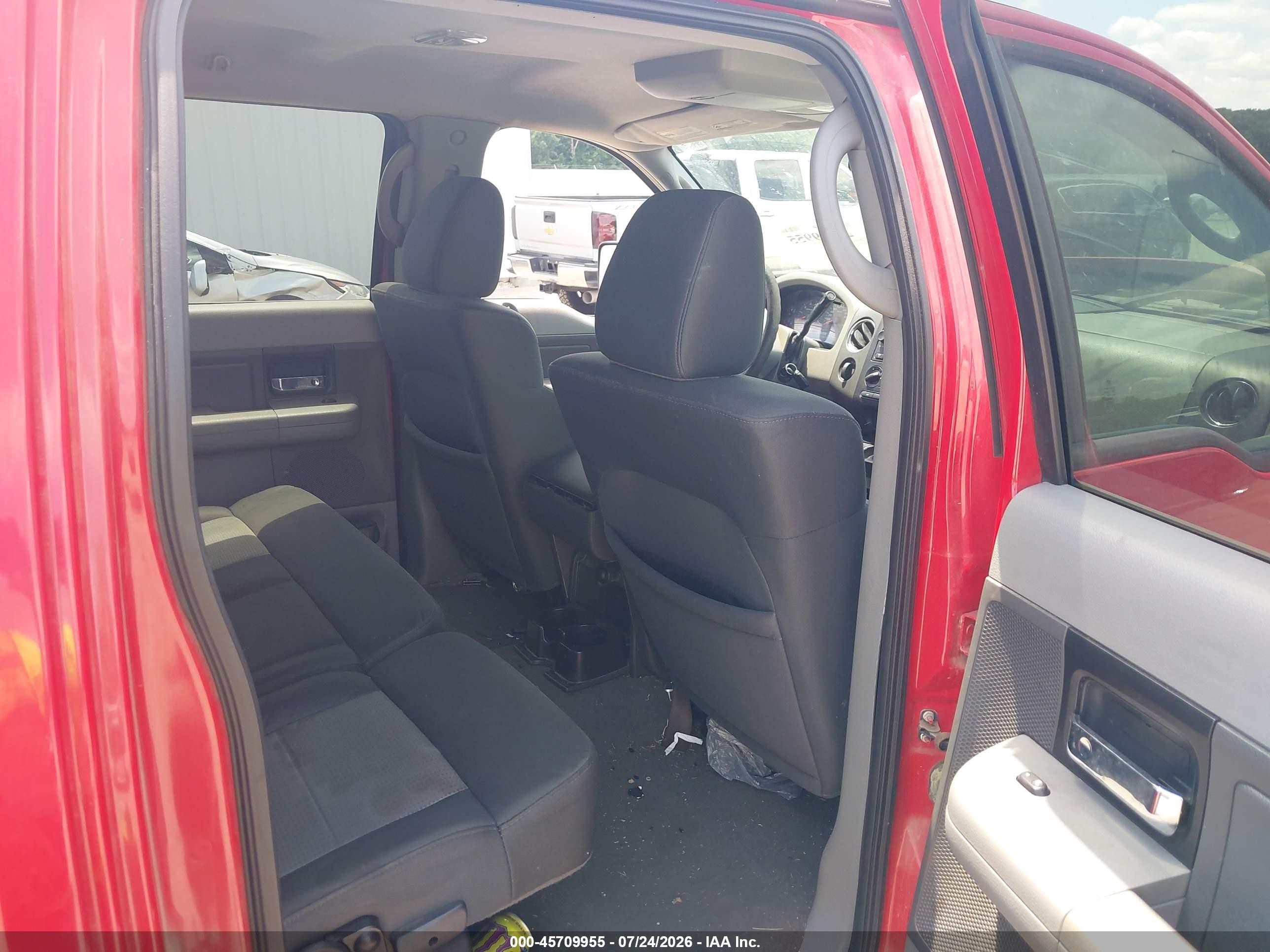 2007 Ford F-150 Xlt Red vin: 1FTRW14W87KD17033