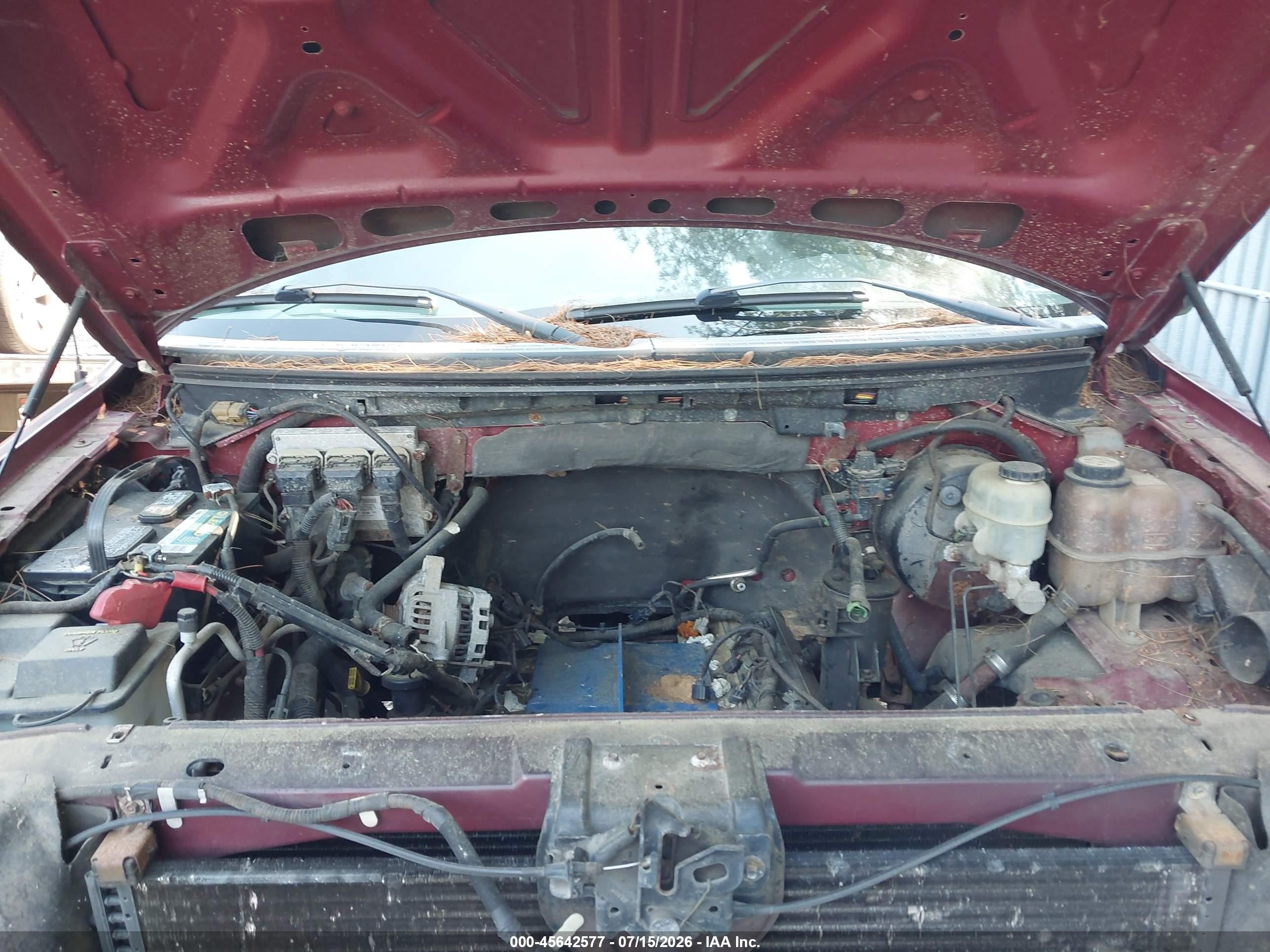 2004 Ford F-150 Xlt Maroon vin: 1FTRW14WX4KC40838