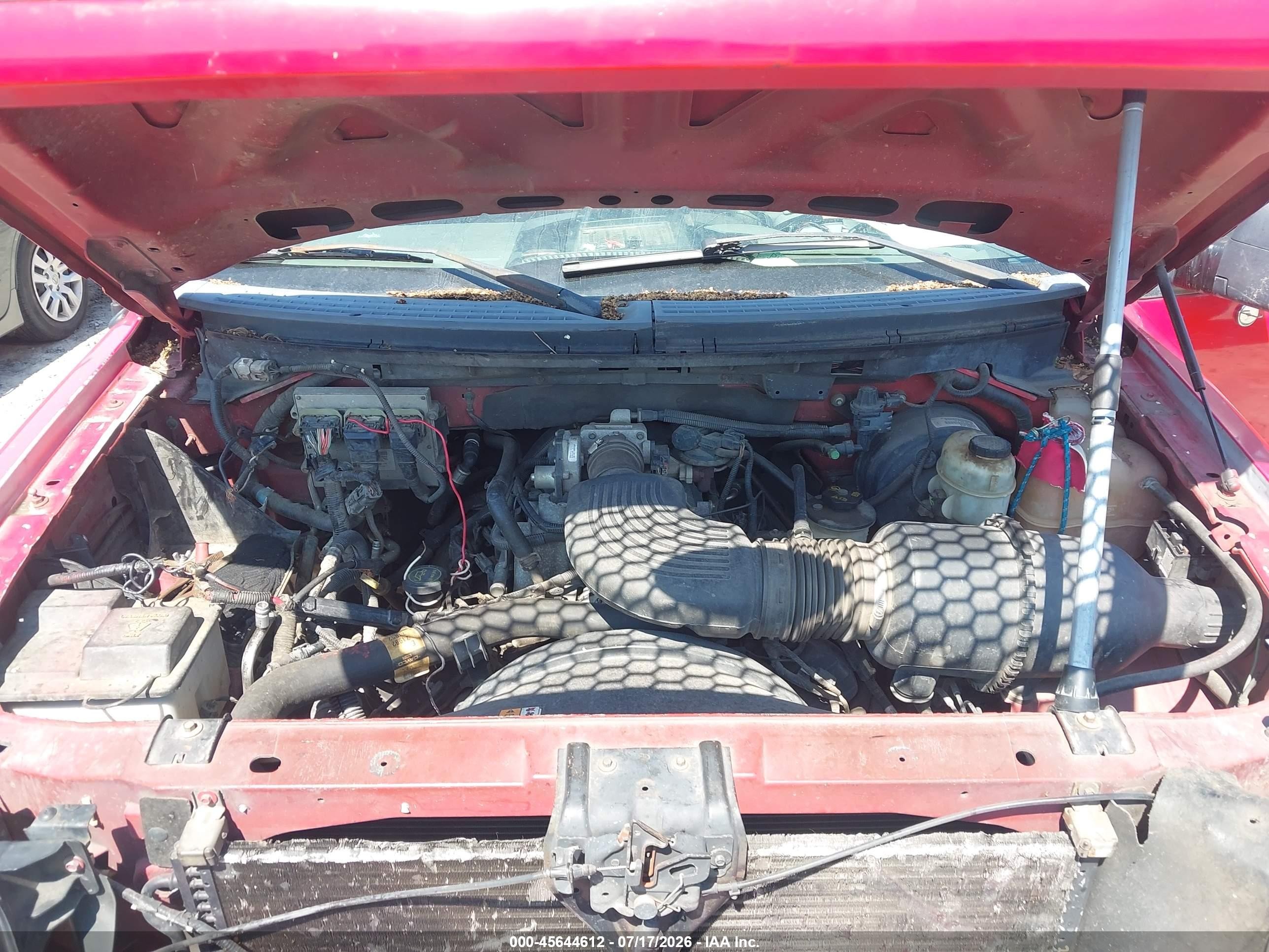 2005 Ford F-150 Stx/xlt Красный vin: 1FTRX02W35KE79966