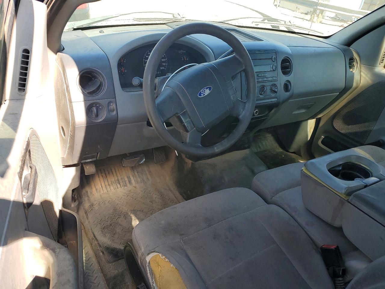 2006 Ford F150 Gray vin: 1FTRX02W46KC21716