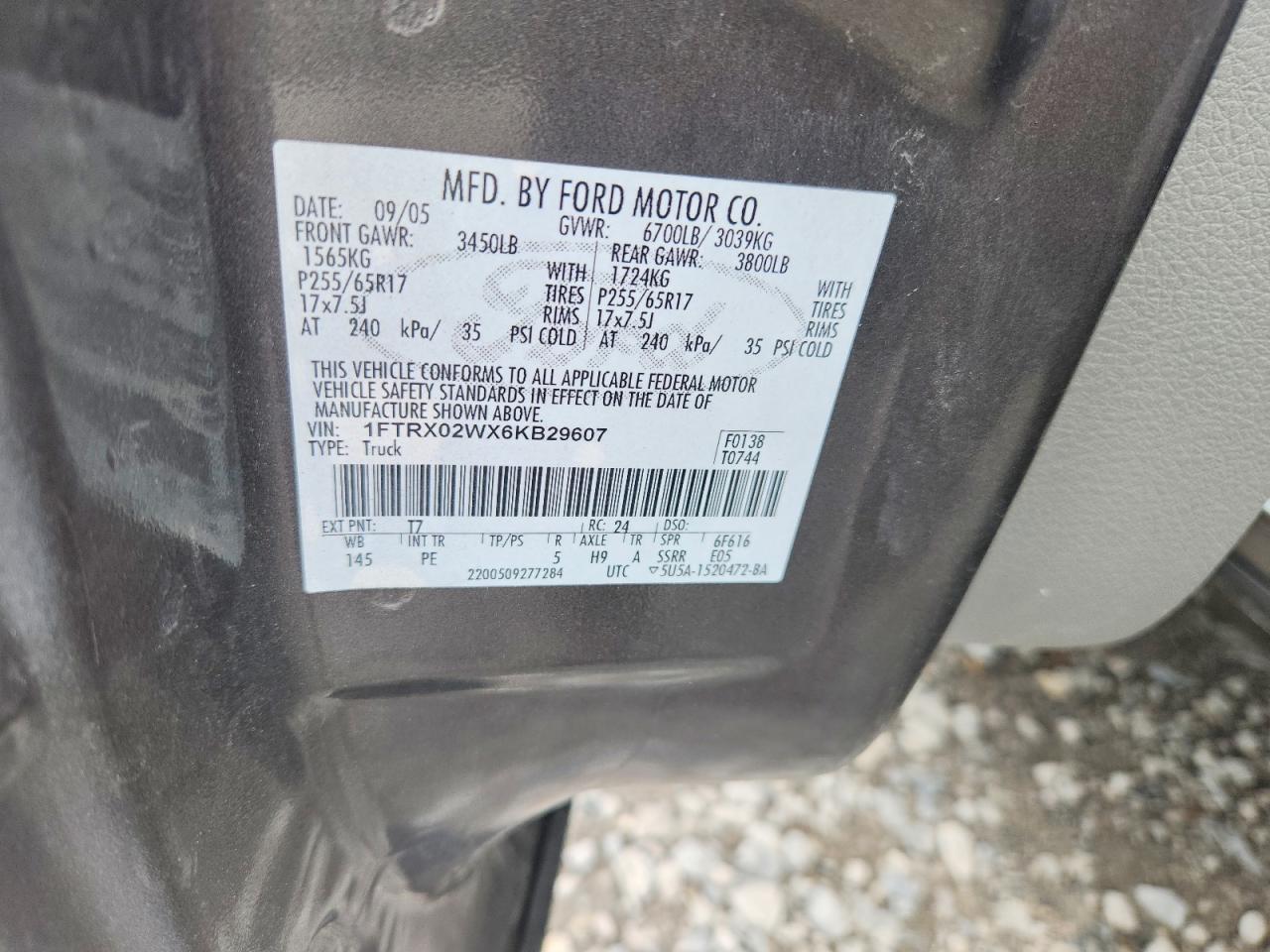 2006 Ford F150 Gray vin: 1FTRX02WX6KB29607