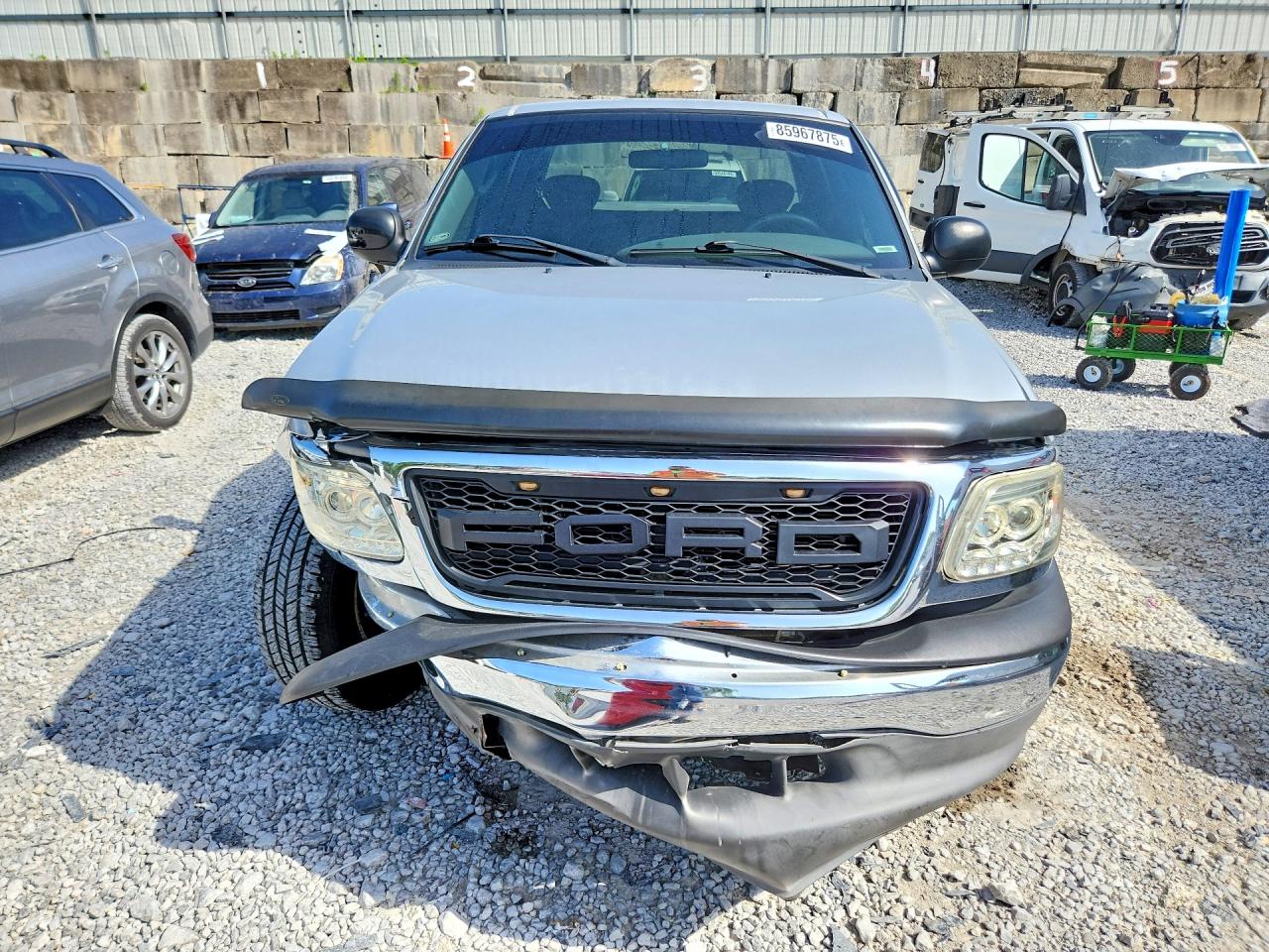 2003 Ford 150 Silver vin: 1FTRX07233KC83948