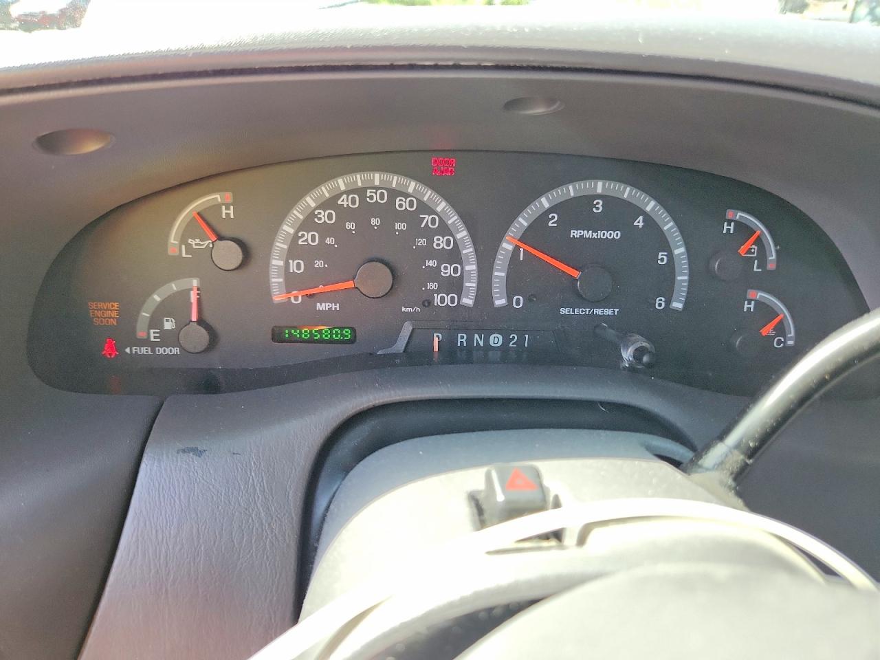 2003 Ford 150 Silver vin: 1FTRX07233KC83948