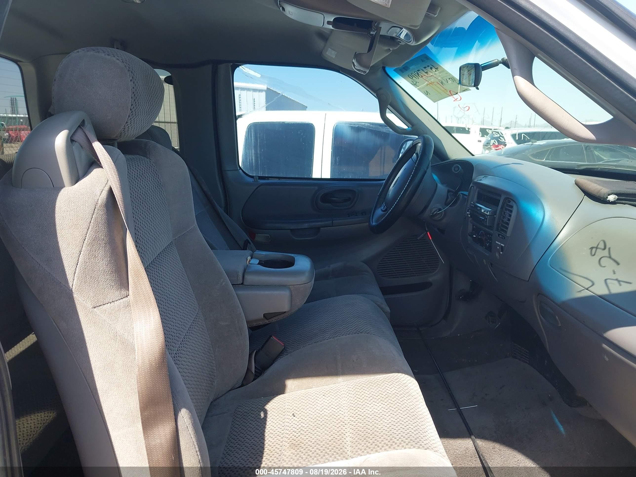 2002 Ford F-150 Xl/xlt White vin: 1FTRX07272KA98669