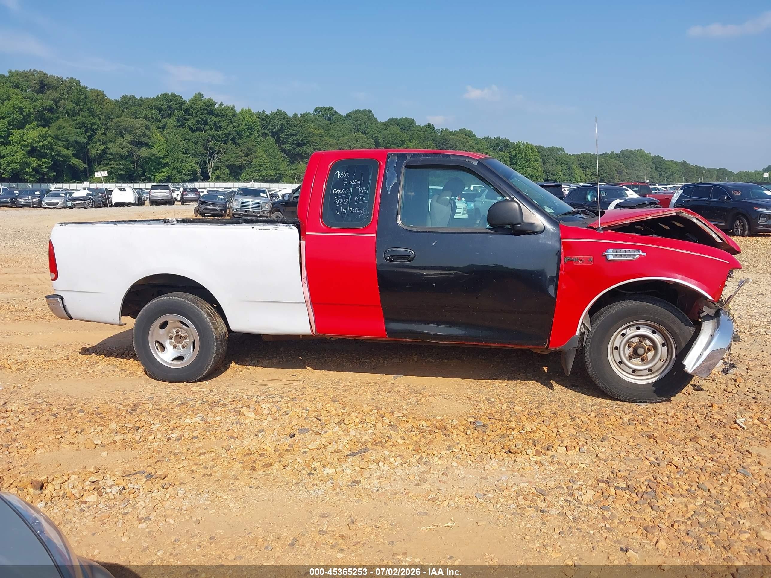 2003 Ford F-150 Xl/xlt Красный vin: 1FTRX07283KC22224