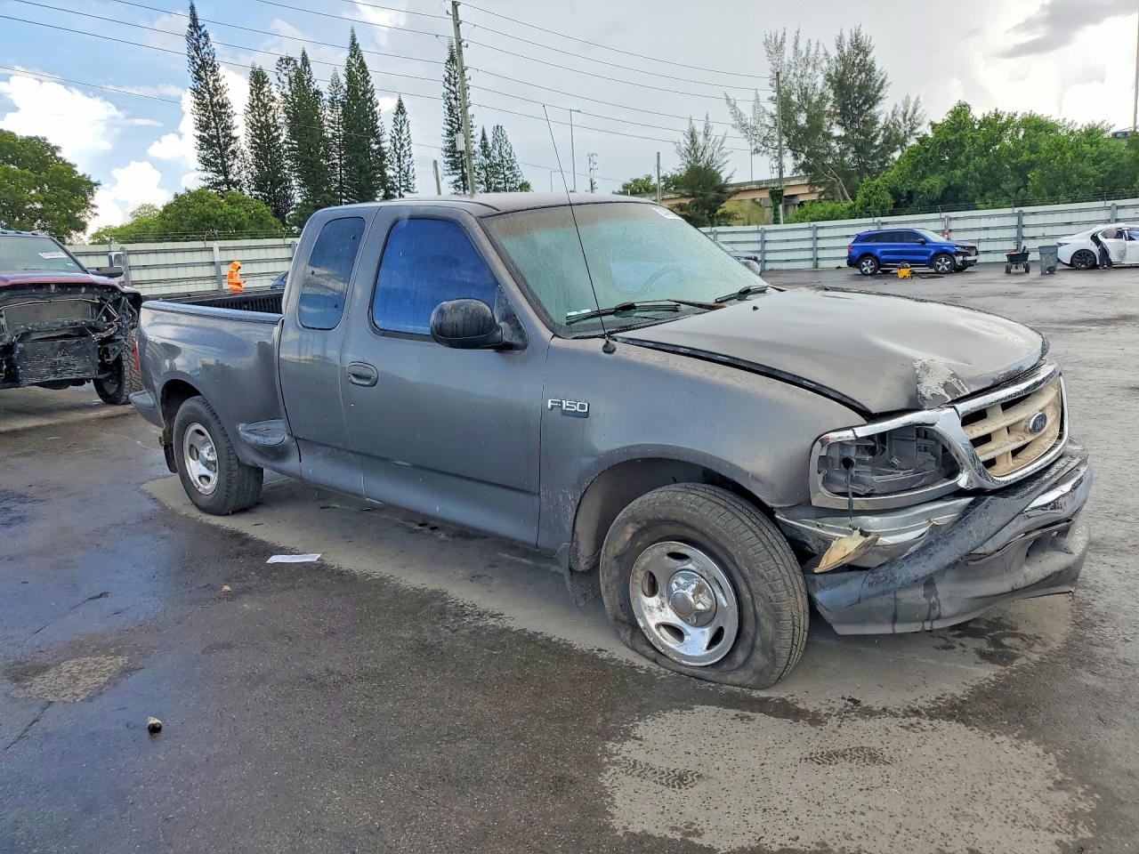 2003 Ford F150 Gray vin: 1FTRX07283KC89874