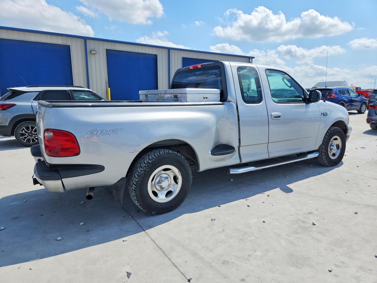 2003 Ford F150 Серебряный vin: 1FTRX072X3KA58720