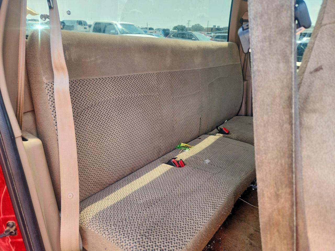 1999 Ford F150 Red vin: 1FTRX07L6XKC25105