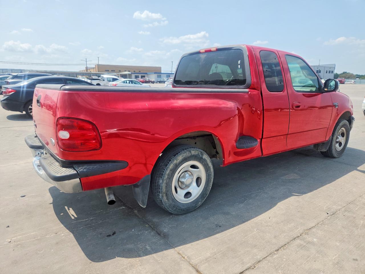 1999 Ford F150 Red vin: 1FTRX07L6XKC25105