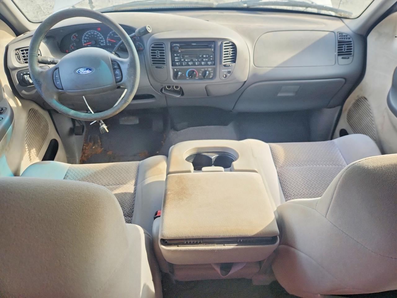 2003 Ford F150 White vin: 1FTRX07L73KD56411