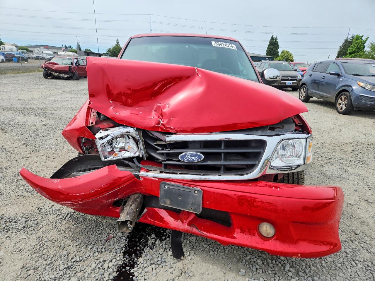 2000 Ford F150 Red vin: 1FTRX07L9YKA27619