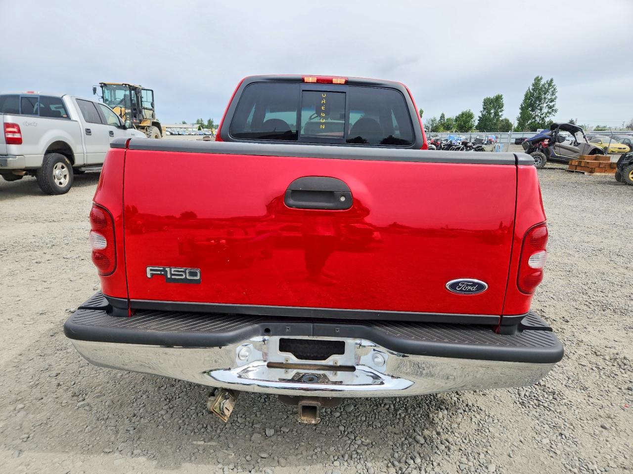 2000 Ford F150 Red vin: 1FTRX07L9YKA27619