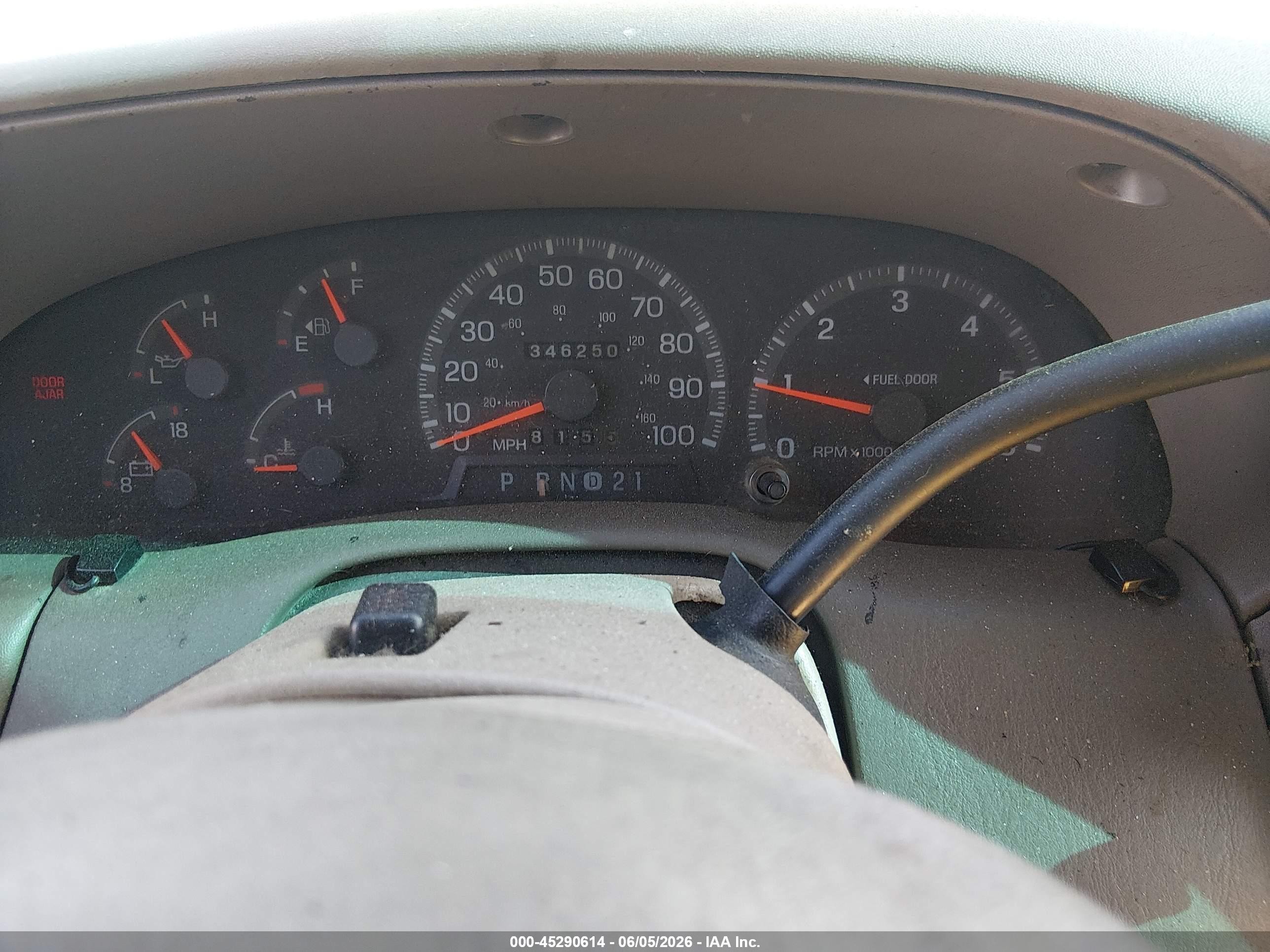 1998 Ford F-150 Lariat/xl/xlt Burgundy vin: 1FTRX07LXWKB13812
