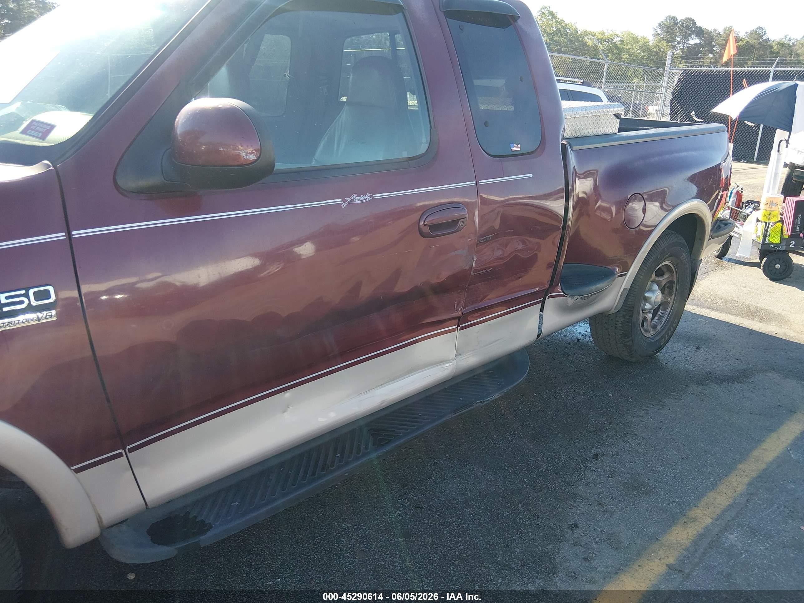 1998 Ford F-150 Lariat/xl/xlt Burgundy vin: 1FTRX07LXWKB13812