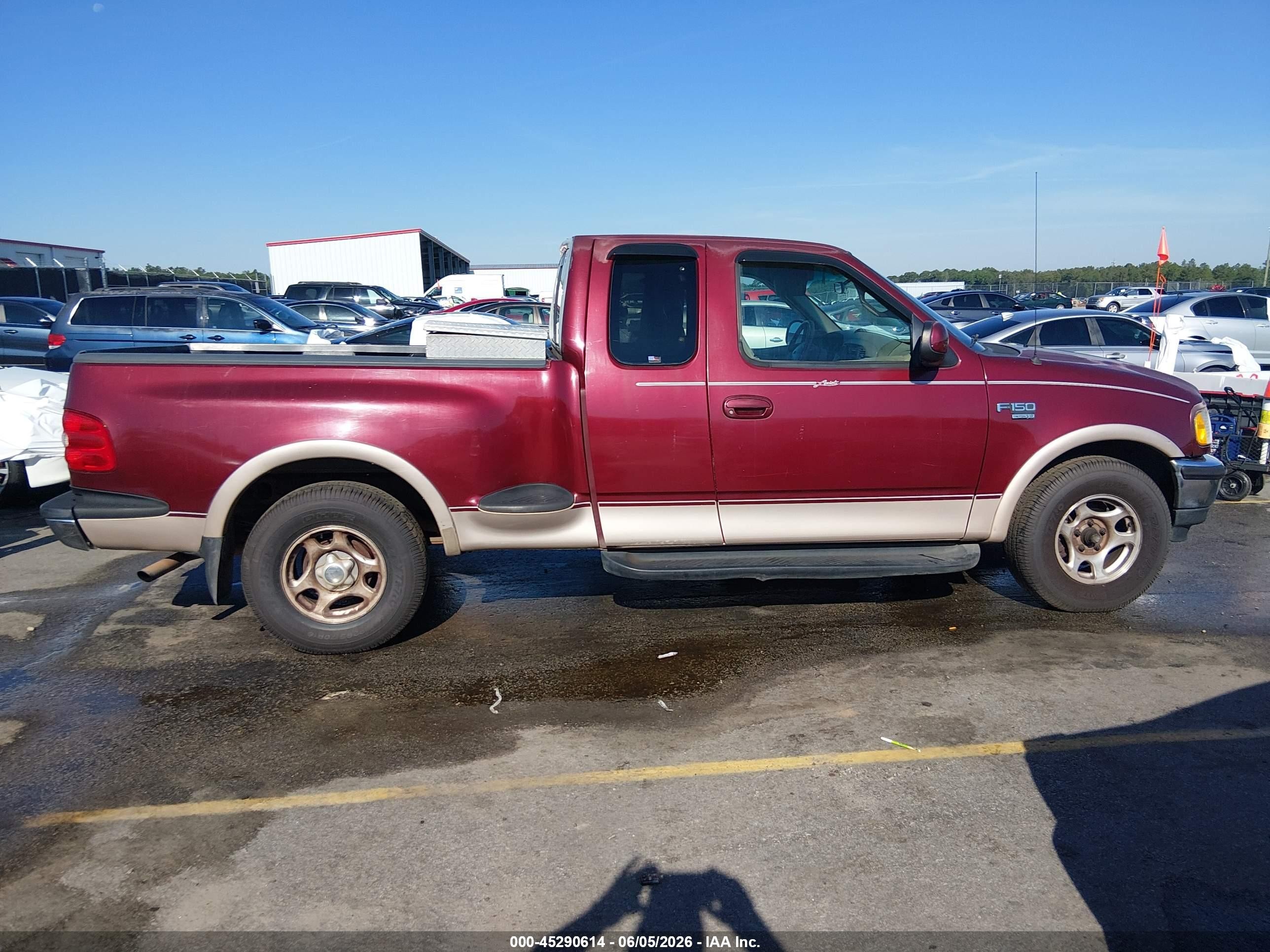 1998 Ford F-150 Lariat/xl/xlt Burgundy vin: 1FTRX07LXWKB13812