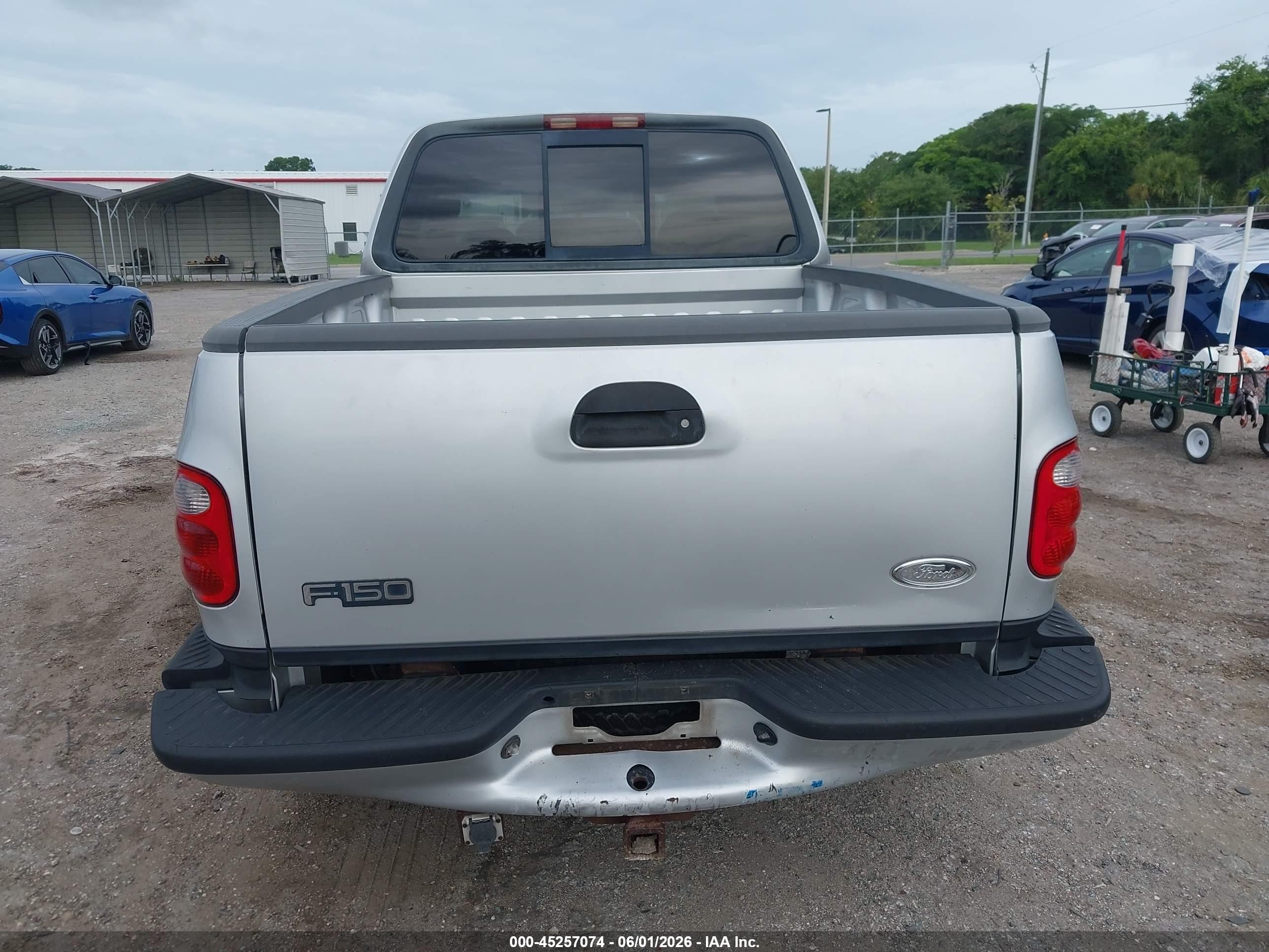 2000 Ford F-150 Lariat/xl/xlt Серебряный vin: 1FTRX07LXYKA97405