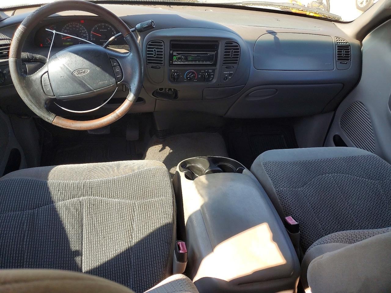 1999 Ford F150 Серебряный vin: 1FTRX07W0XKA46035