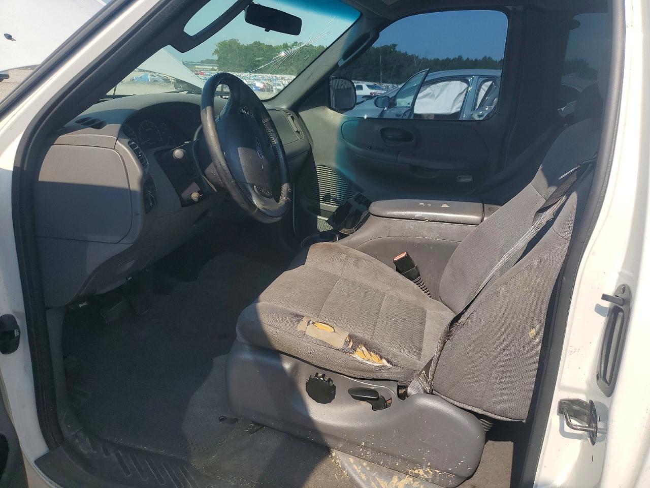 2003 Ford F150 White vin: 1FTRX07W23KC23369