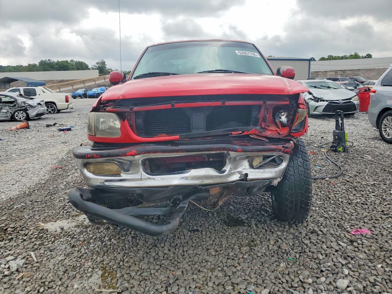 1998 Ford F150 Red vin: 1FTRX08L3WKA83311