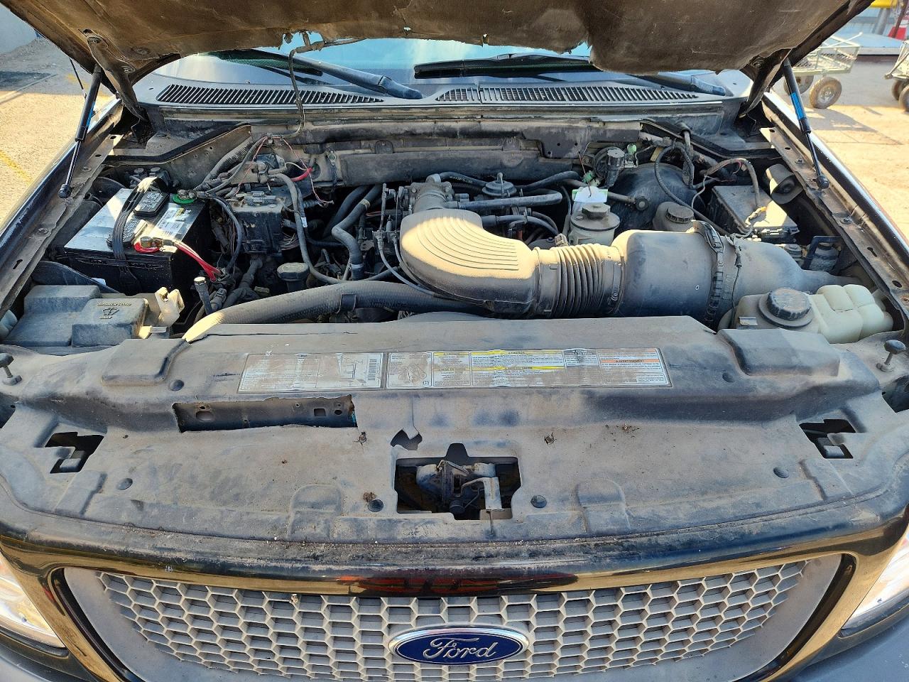 2000 Ford F150 Black vin: 1FTRX08L6YKB35548