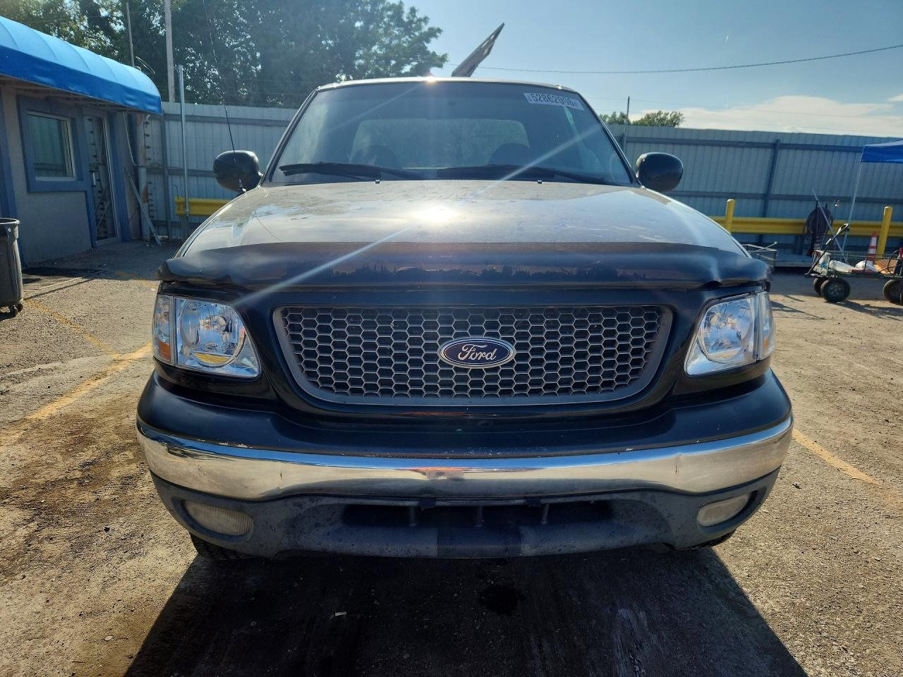 2000 Ford F150 Black vin: 1FTRX08L6YKB35548