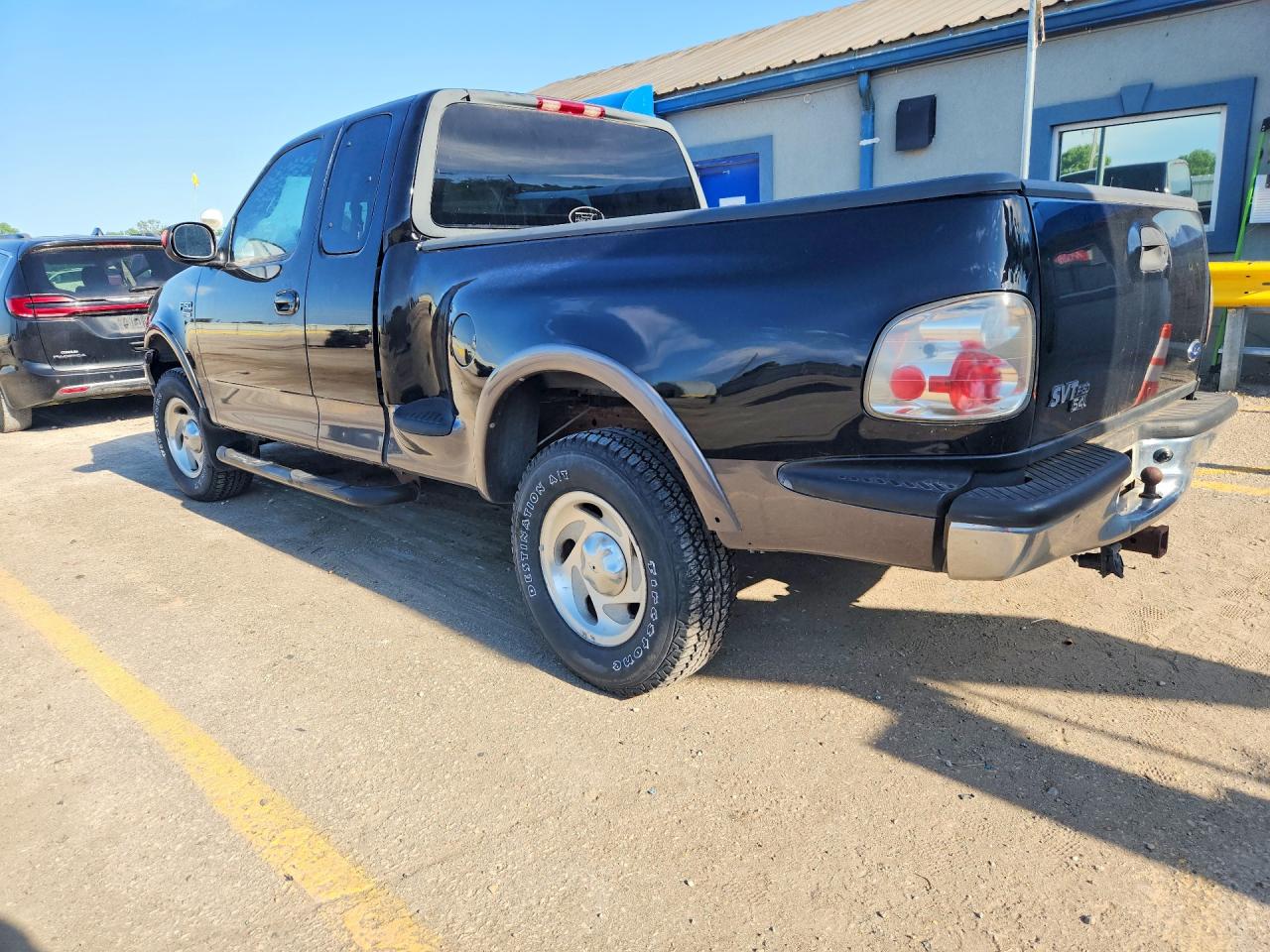 2000 Ford F150 Black vin: 1FTRX08L6YKB35548