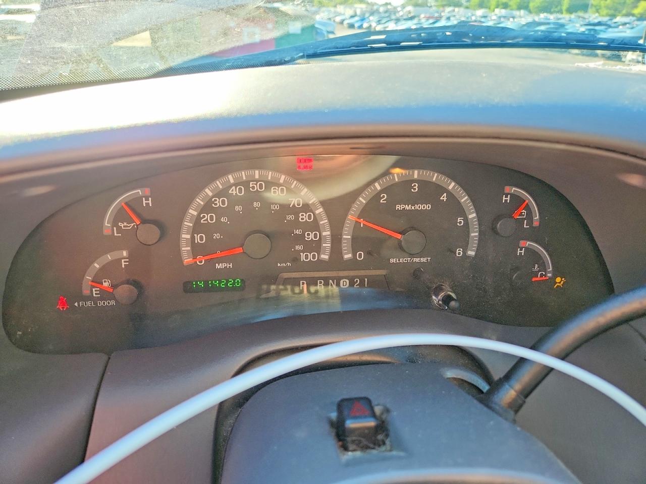 2003 Ford F150 Xlt Темно-бордовый vin: 1FTRX08L83KC92068