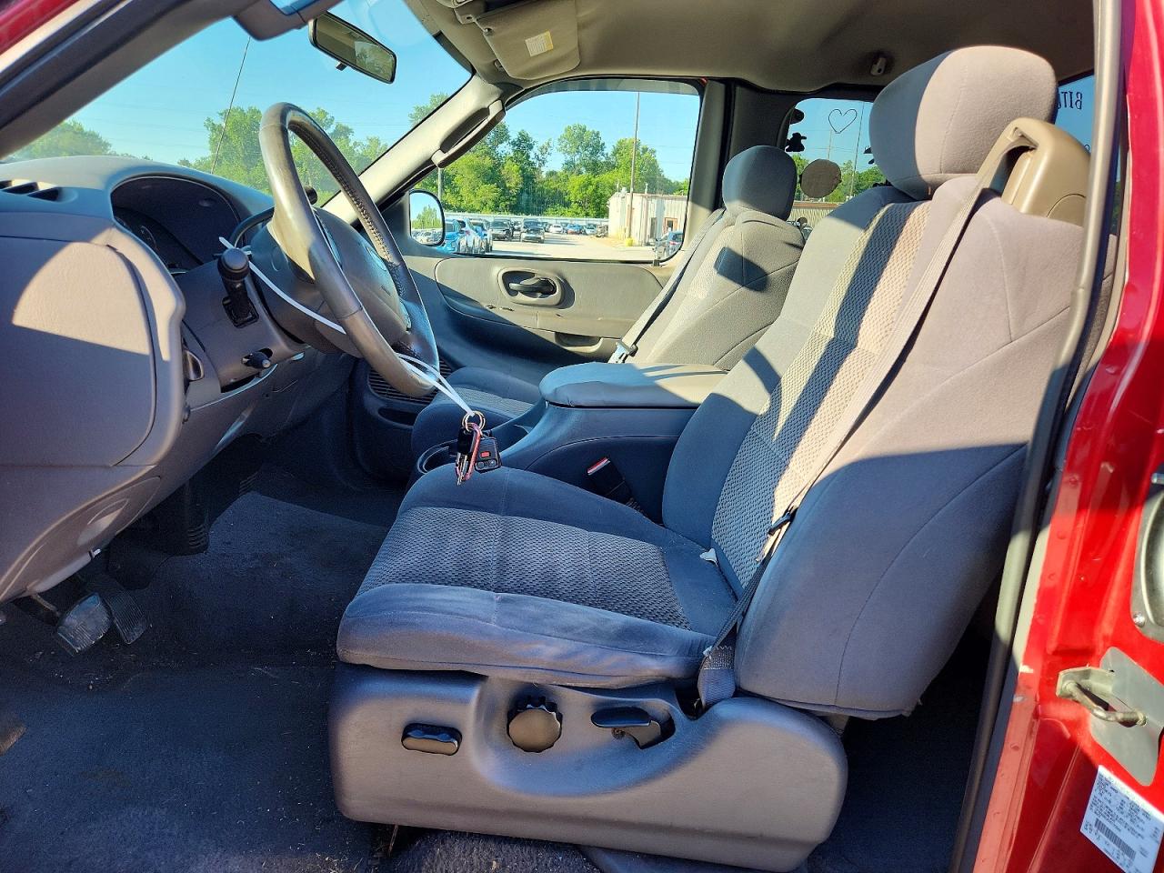 2003 Ford F150 Xlt Темно-бордовый vin: 1FTRX08L83KC92068