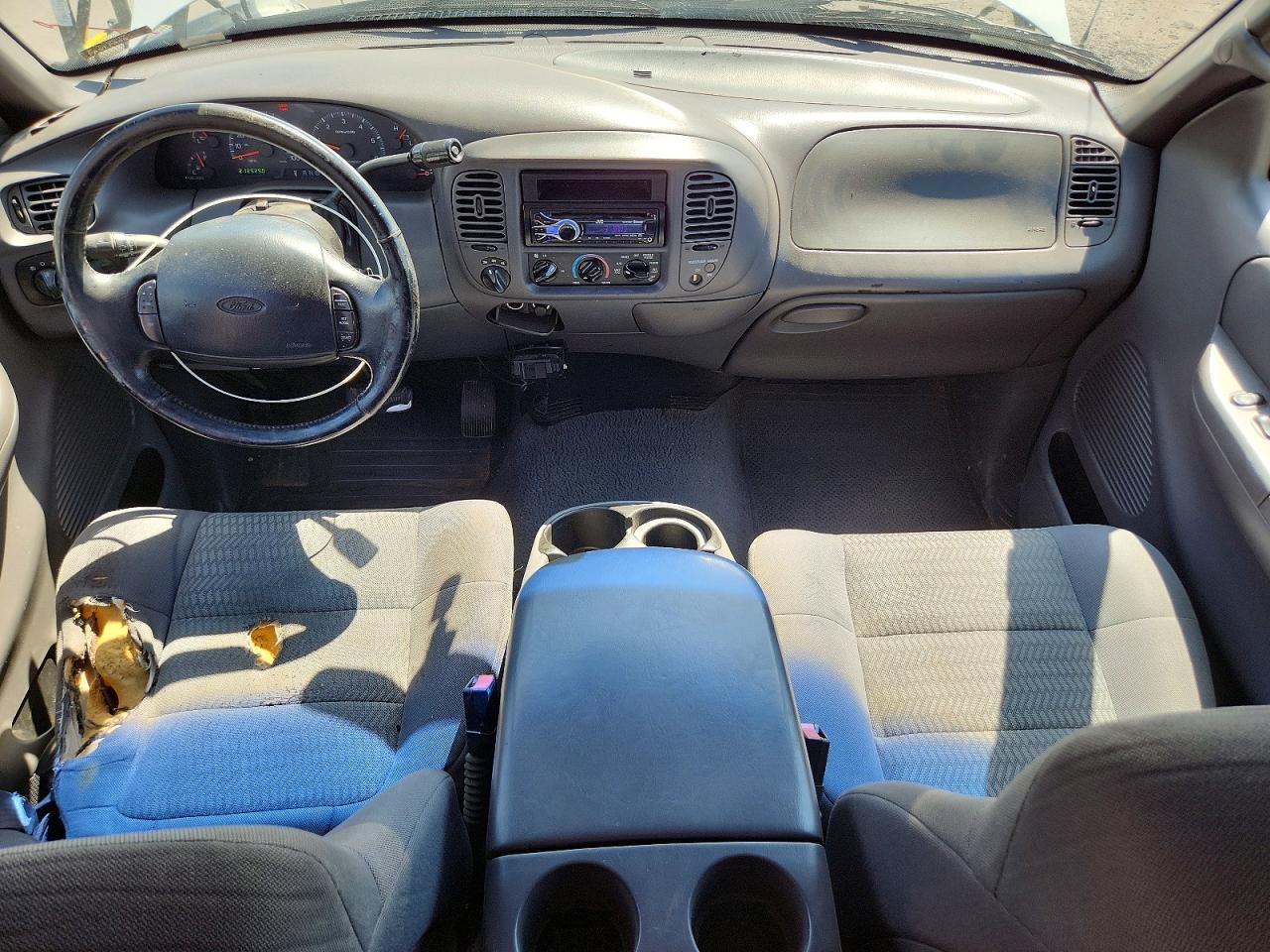 2001 Ford F150 White vin: 1FTRX08L91KA08248