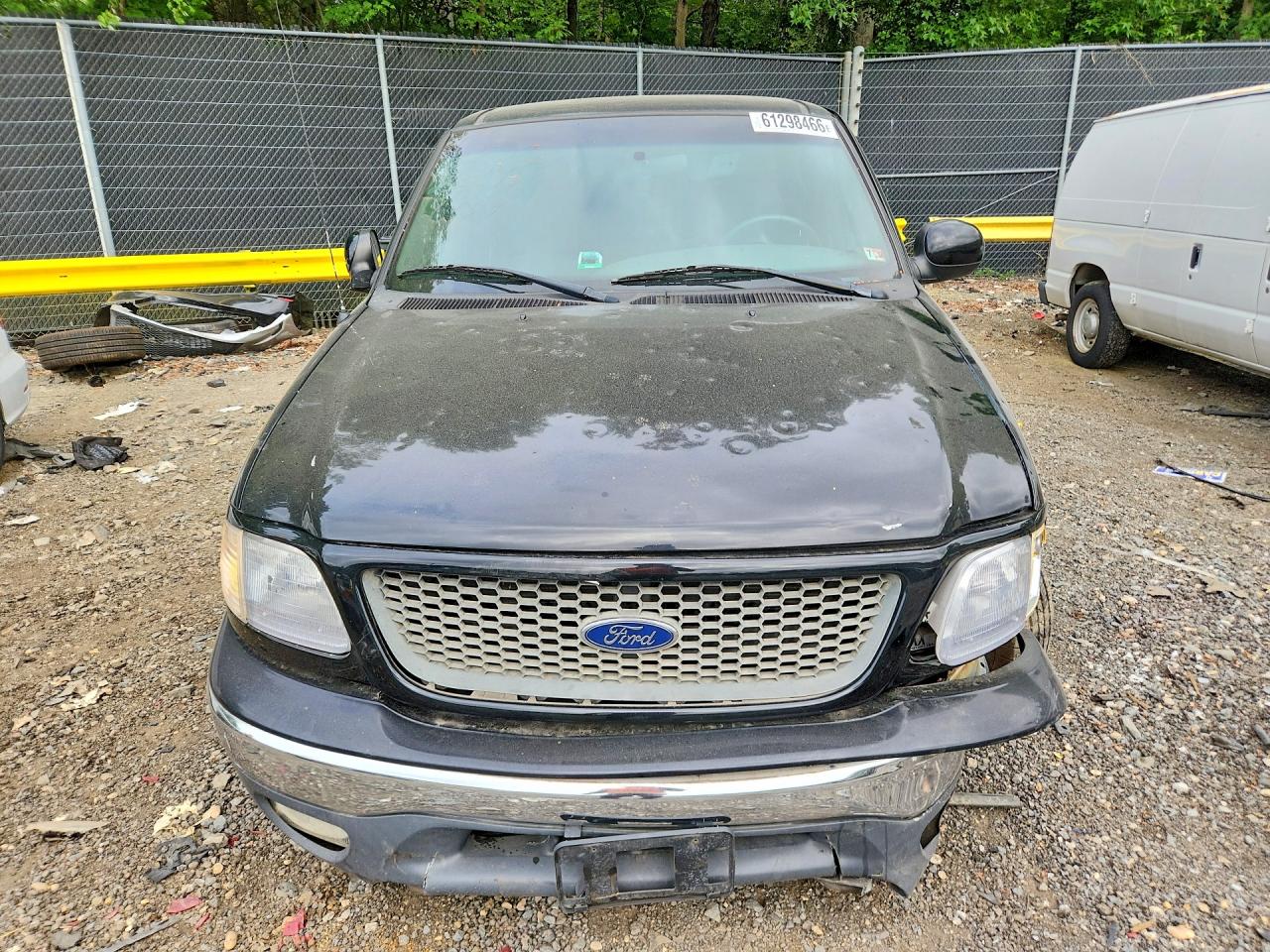 2001 Ford F150 Black vin: 1FTRX08LX1KF01601