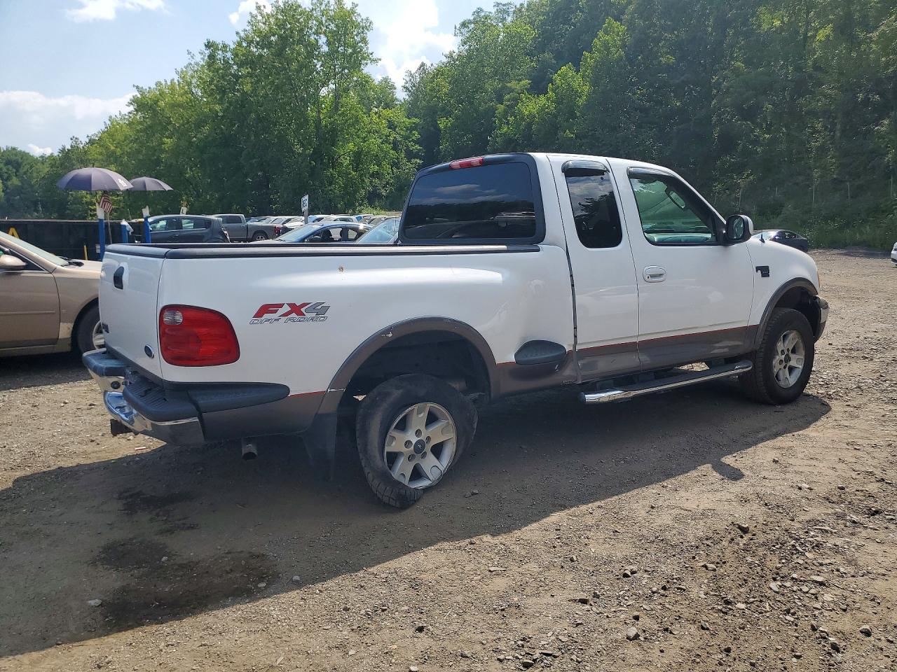 2003 Ford F150 White vin: 1FTRX08LX3KD63772