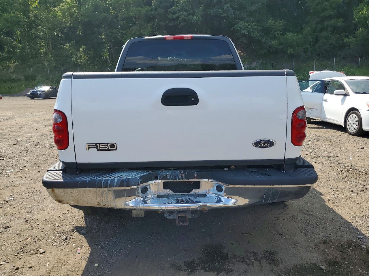 2003 Ford F150 White vin: 1FTRX08LX3KD63772