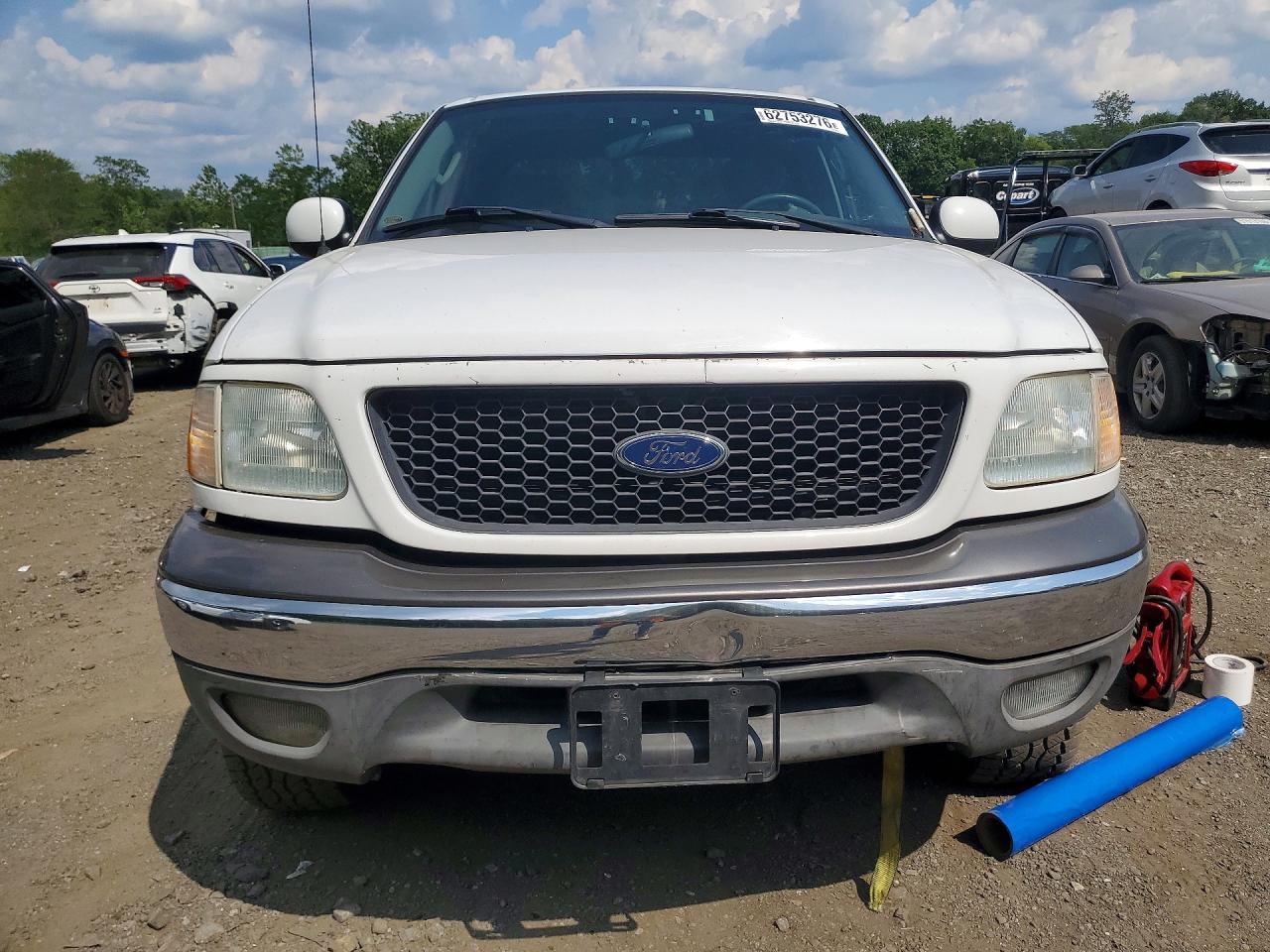 2003 Ford F150 White vin: 1FTRX08LX3KD63772