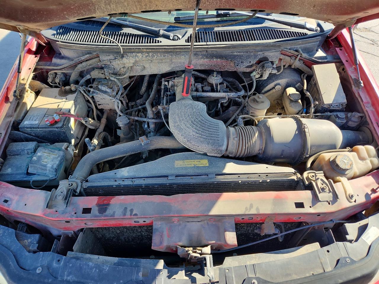 2000 Ford F150 Red vin: 1FTRX08LXYKA16336