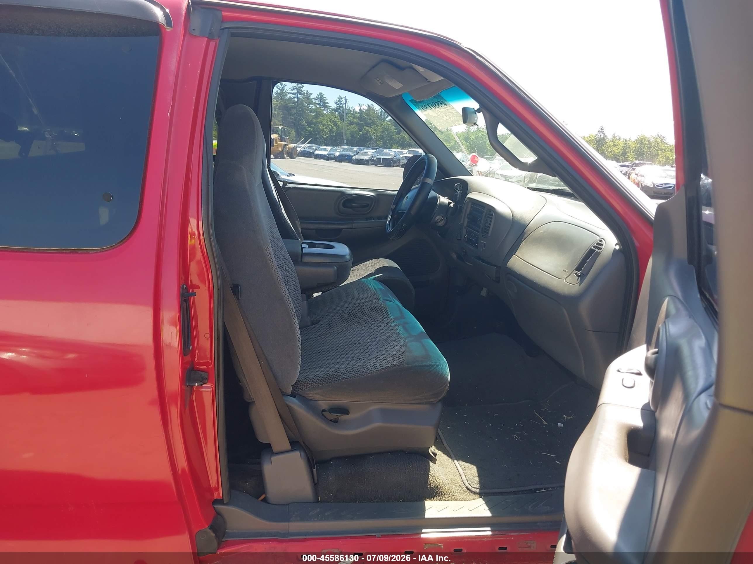 1999 Ford F-150 Lariat/xl/xlt Красный vin: 1FTRX08W1XKA02365