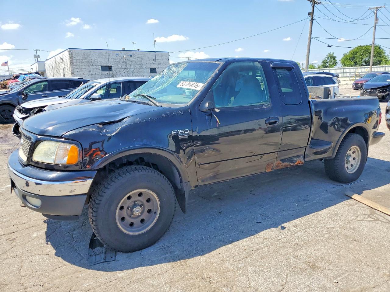 1FTRX08W2YKA36686