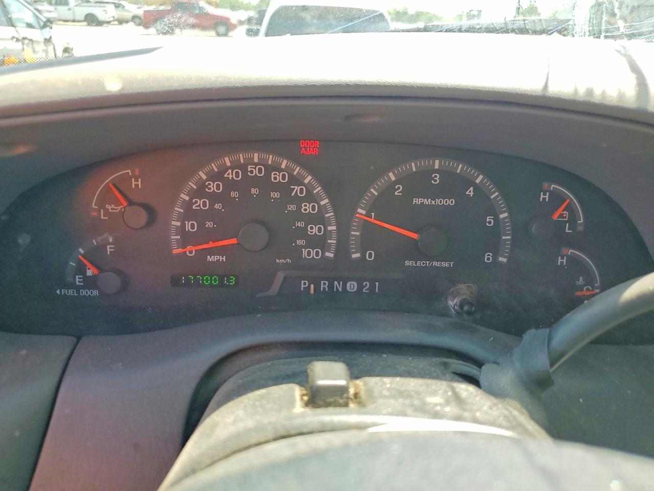 2000 Ford F150 Black vin: 1FTRX08W2YKA36686