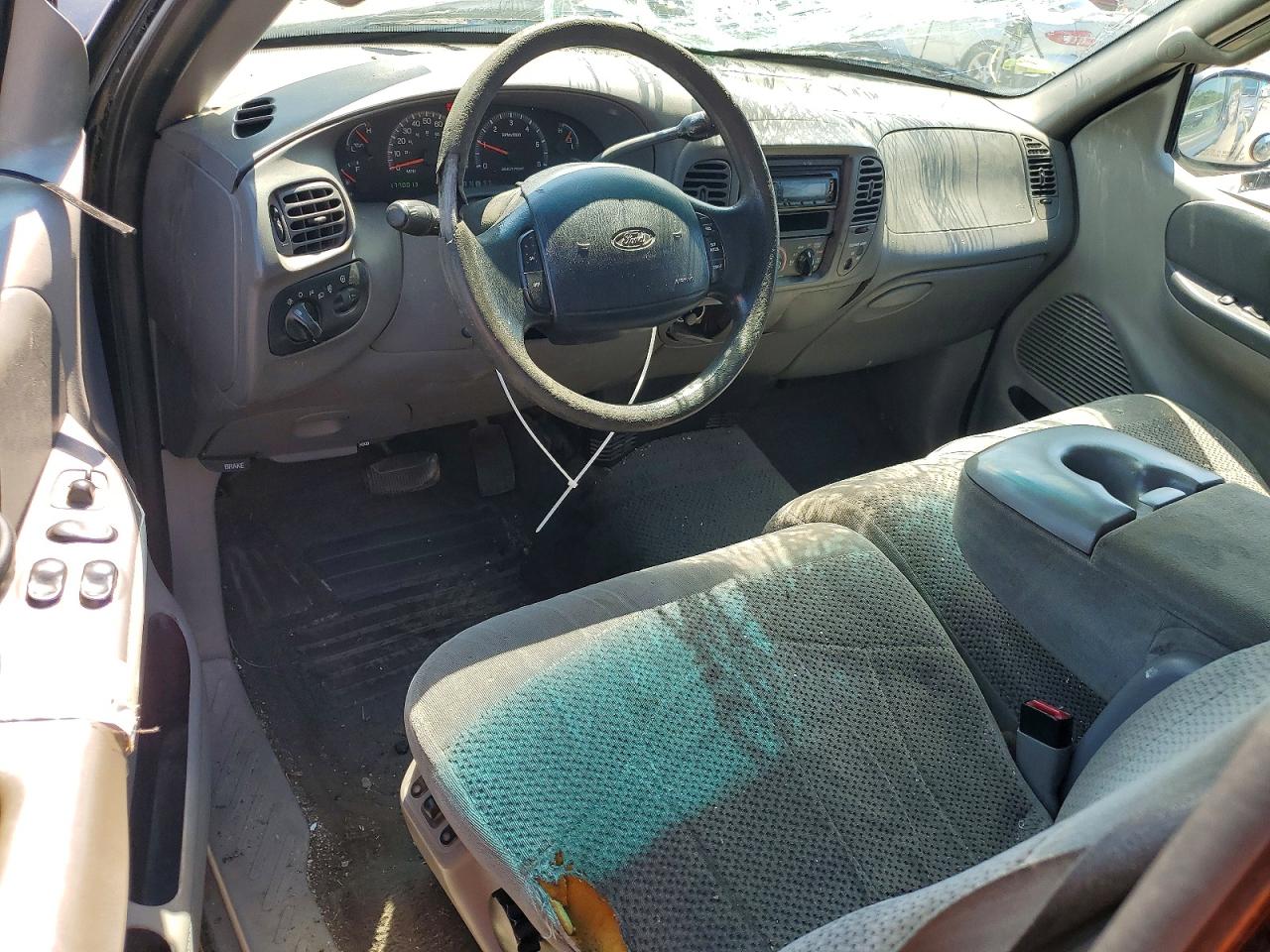 2000 Ford F150 Black vin: 1FTRX08W2YKA36686